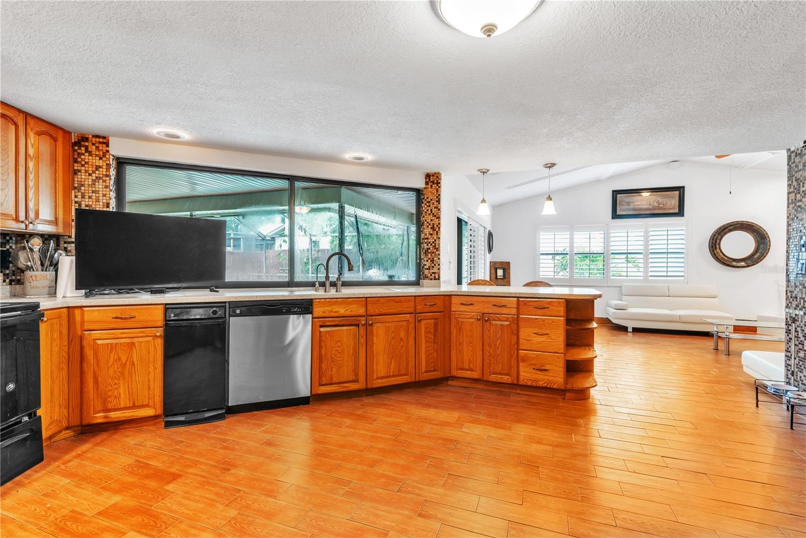 Image 4 of 38 For 2917 Cypress Ridge