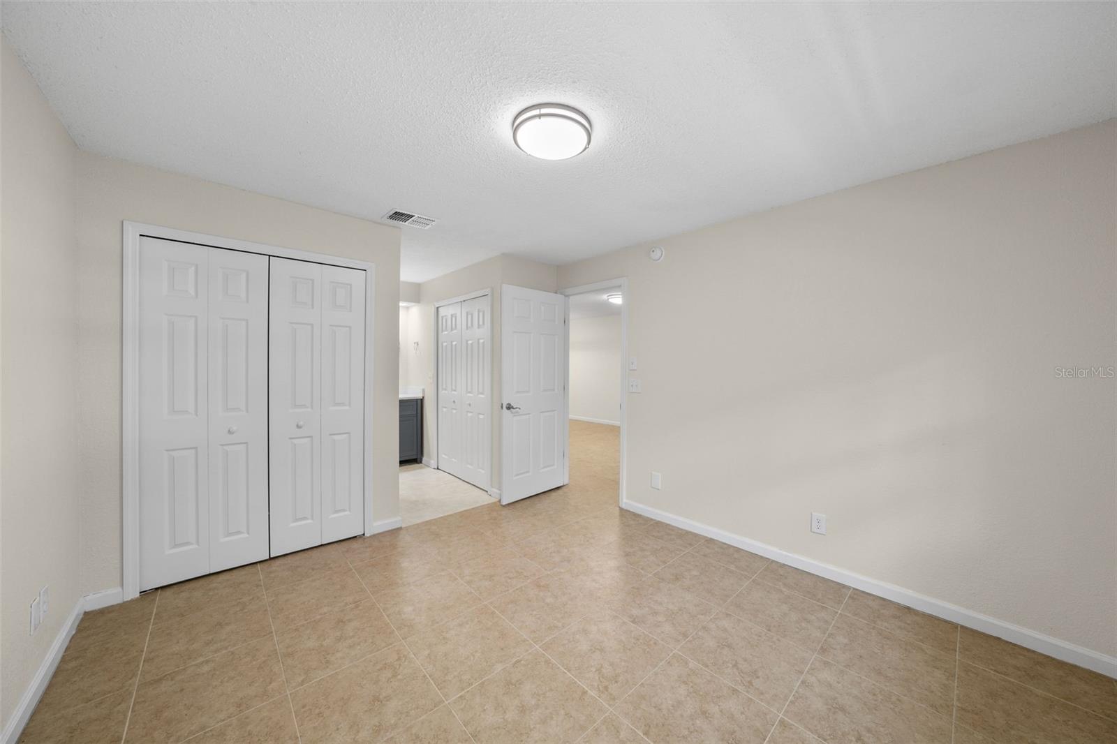 Image 17 of 31 For 3880 34th Avenue S 203