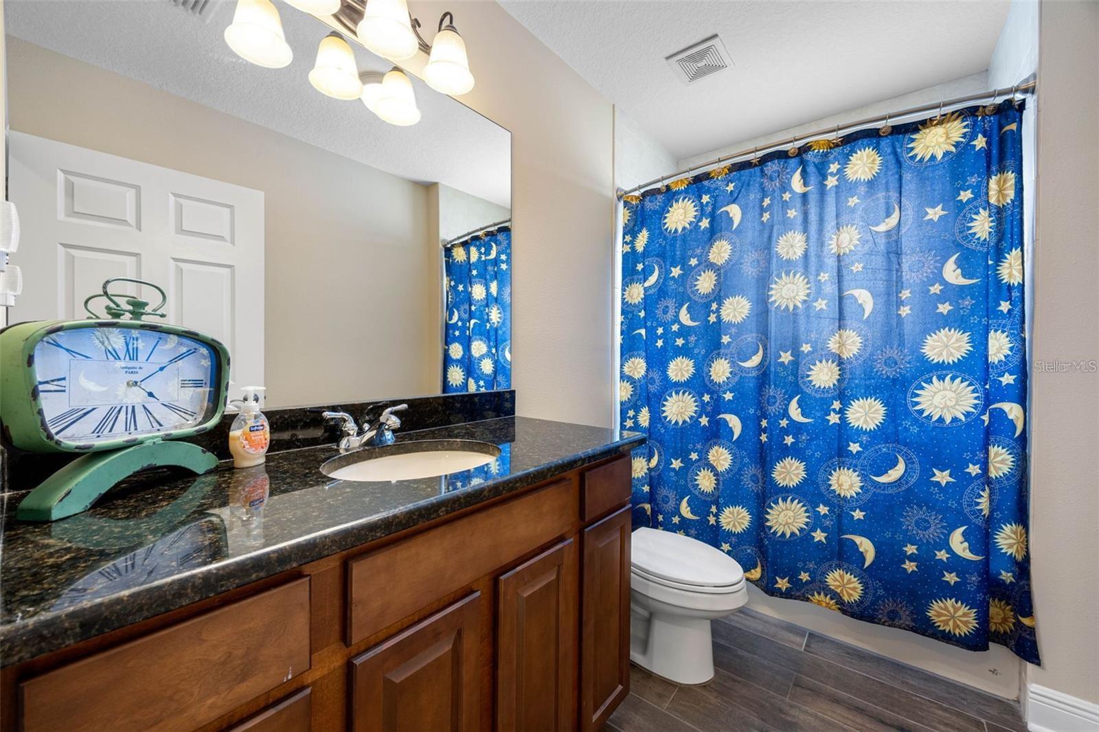 Image 16 of 51 For 146 175th Terrace Drive E