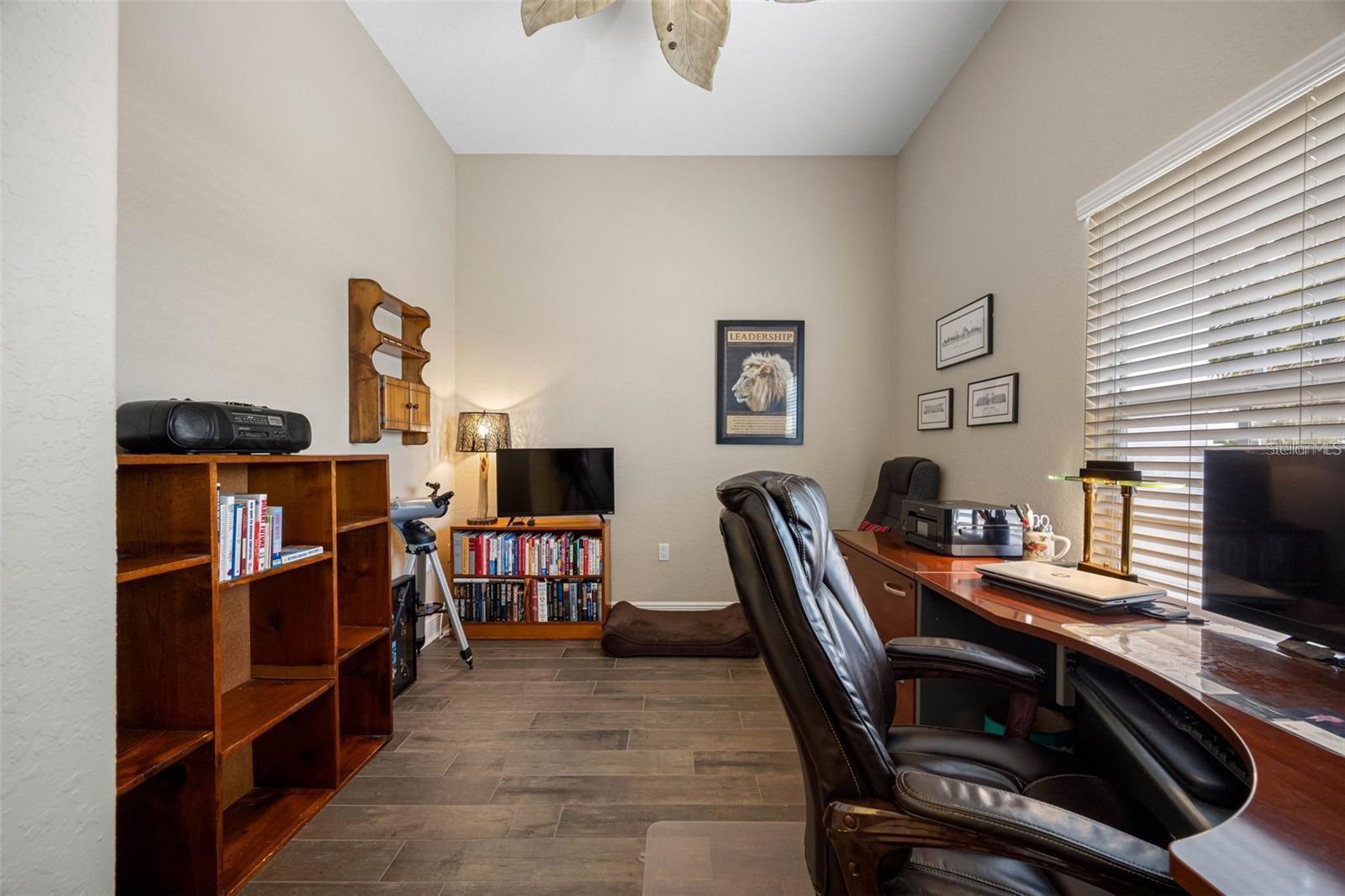 Image 18 of 51 For 146 175th Terrace Drive E