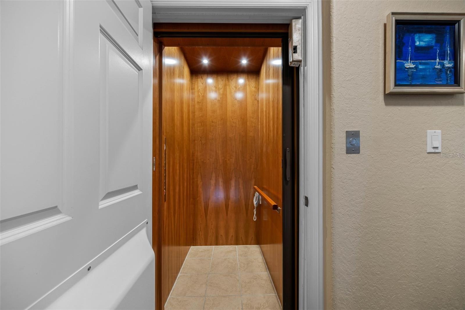 Image 19 of 51 For 146 175th Terrace Drive E