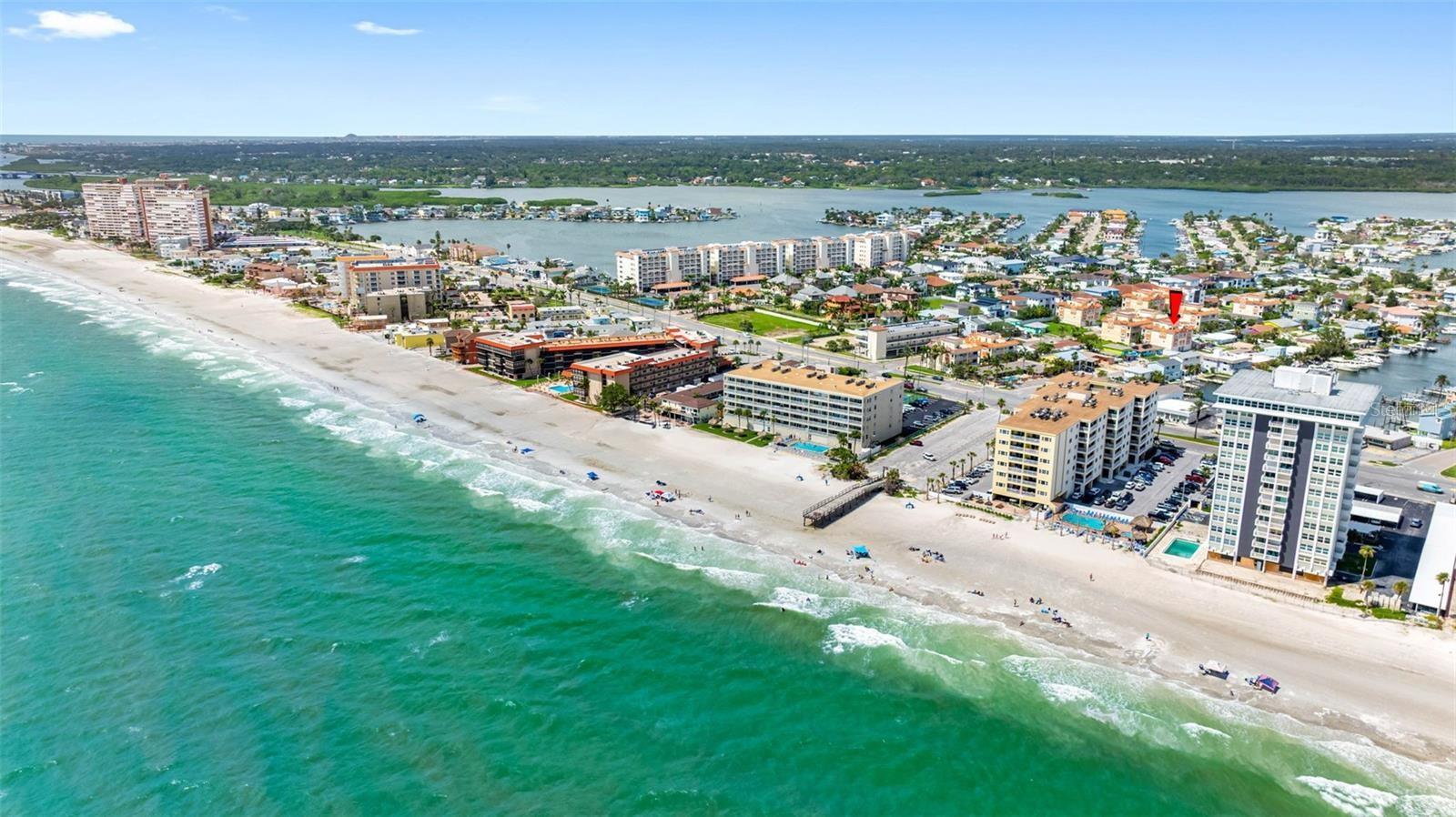 Image 3 of 51 For 146 175th Terrace Drive E