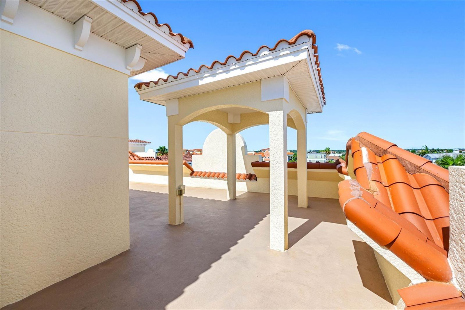 Image 38 of 51 For 146 175th Terrace Drive E