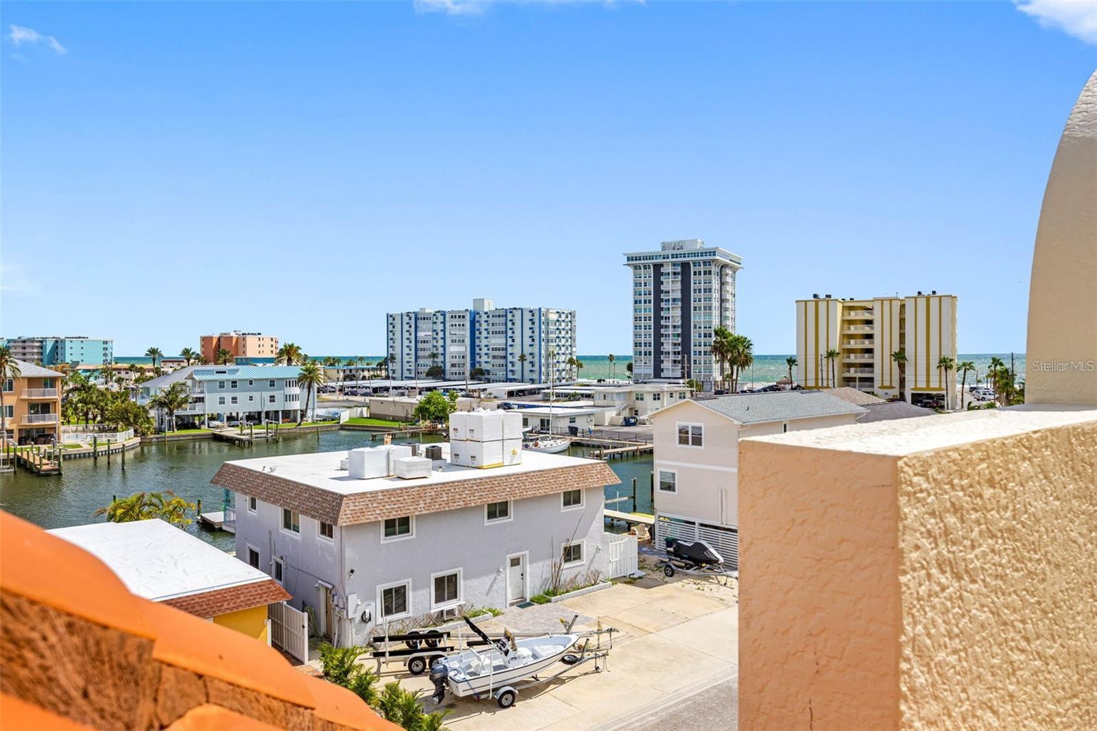 Image 39 of 51 For 146 175th Terrace Drive E