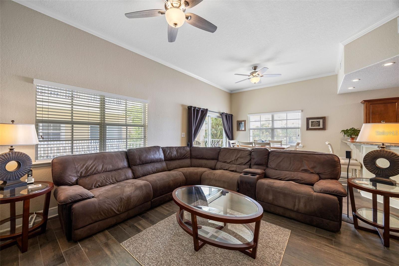 Image 7 of 51 For 146 175th Terrace Drive E