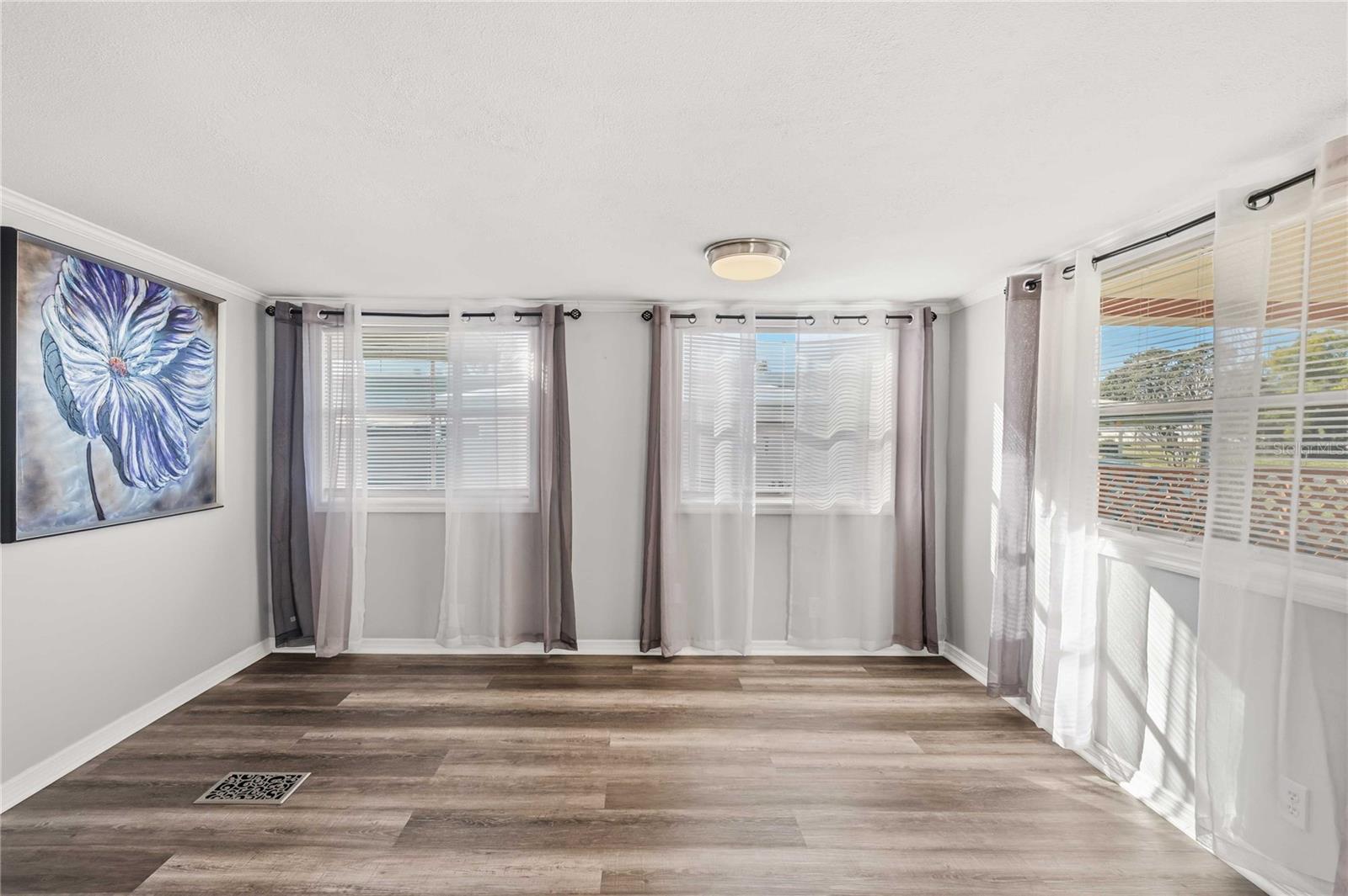 Image 12 of 62 For 5408 Dean Dairy Road