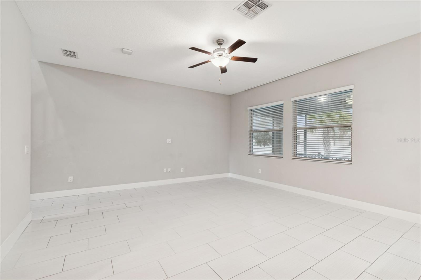 Image 9 of 28 For 7604 Juanita Street