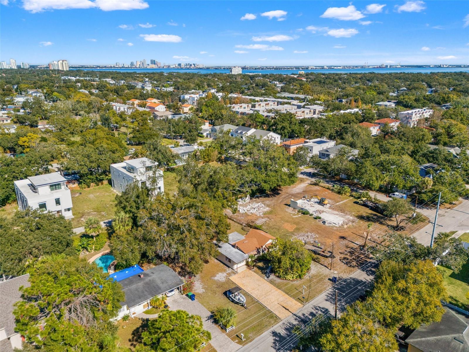 Image 12 of 37 For 3207 Wyoming Avenue