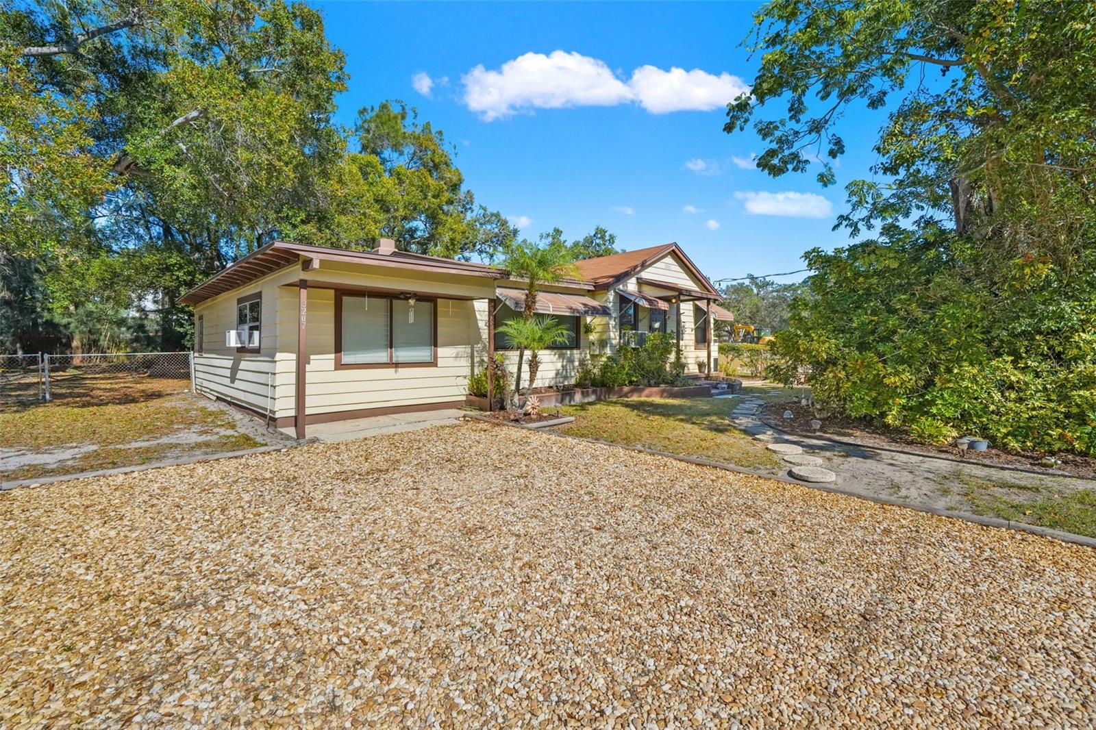 Image 2 of 37 For 3207 Wyoming Avenue