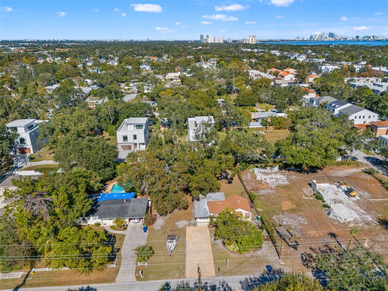 Image 6 of 37 For 3207 Wyoming Avenue