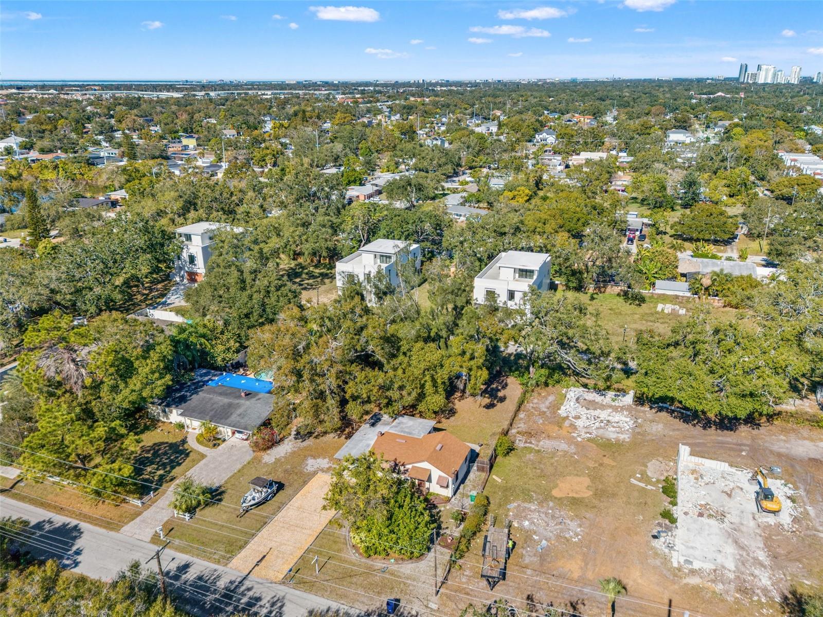 Image 8 of 37 For 3207 Wyoming Avenue