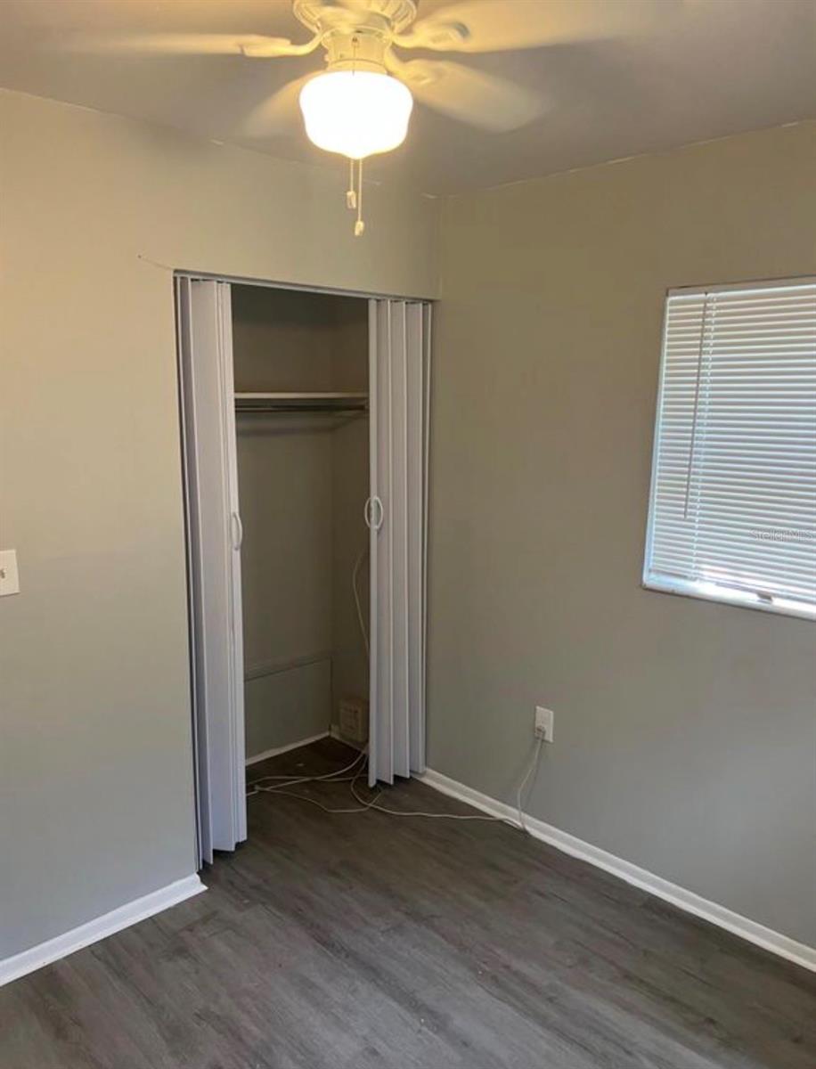 Image 14 of 21 For 1601 Marks Drive