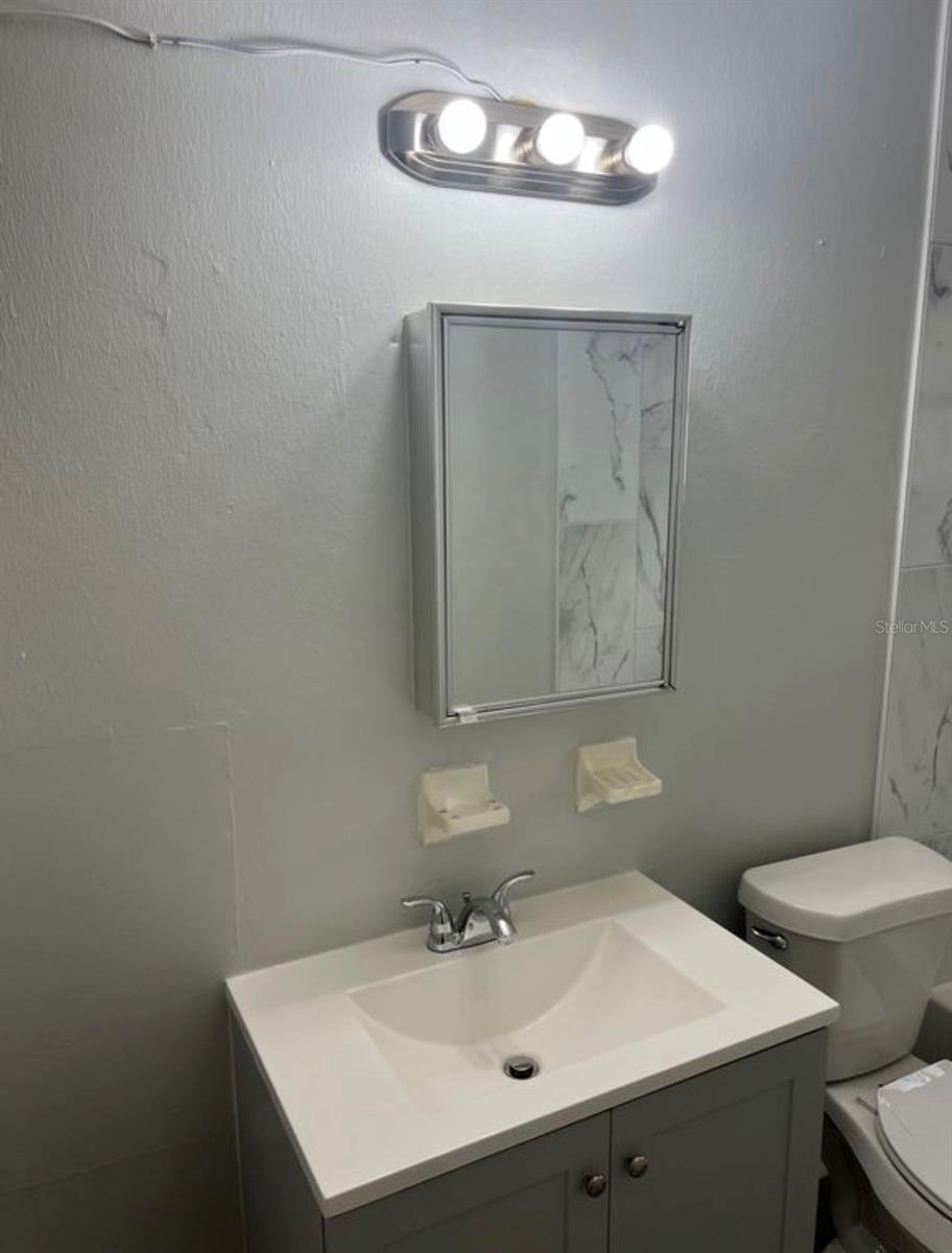 Image 15 of 21 For 1601 Marks Drive