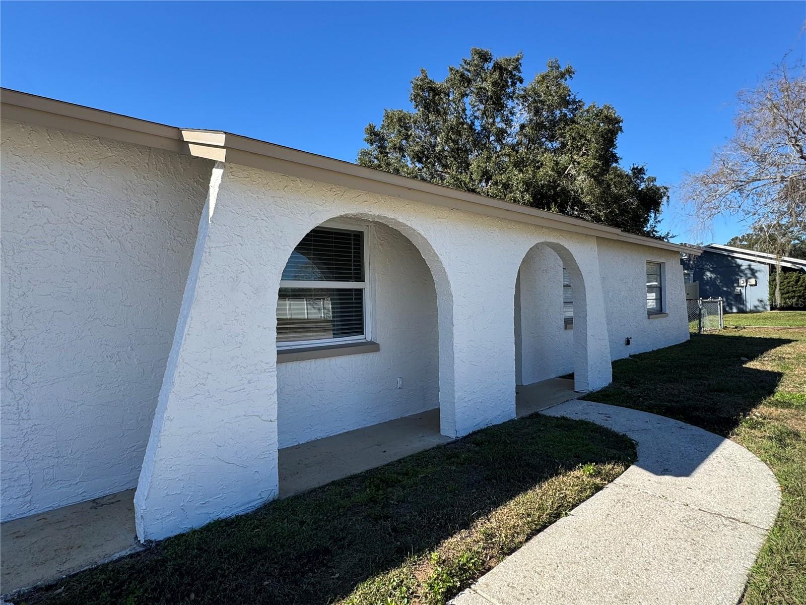 Image 3 of 31 For 2527 Ridgetop Way