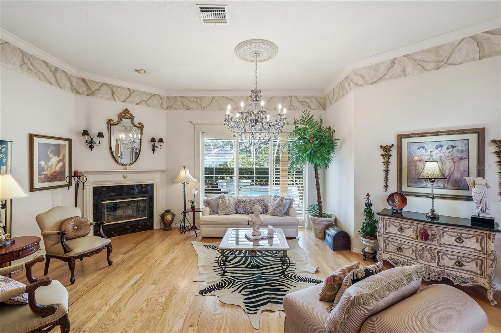 Listing photo id 10 for 4092 Carlyle Lakes Boulevard