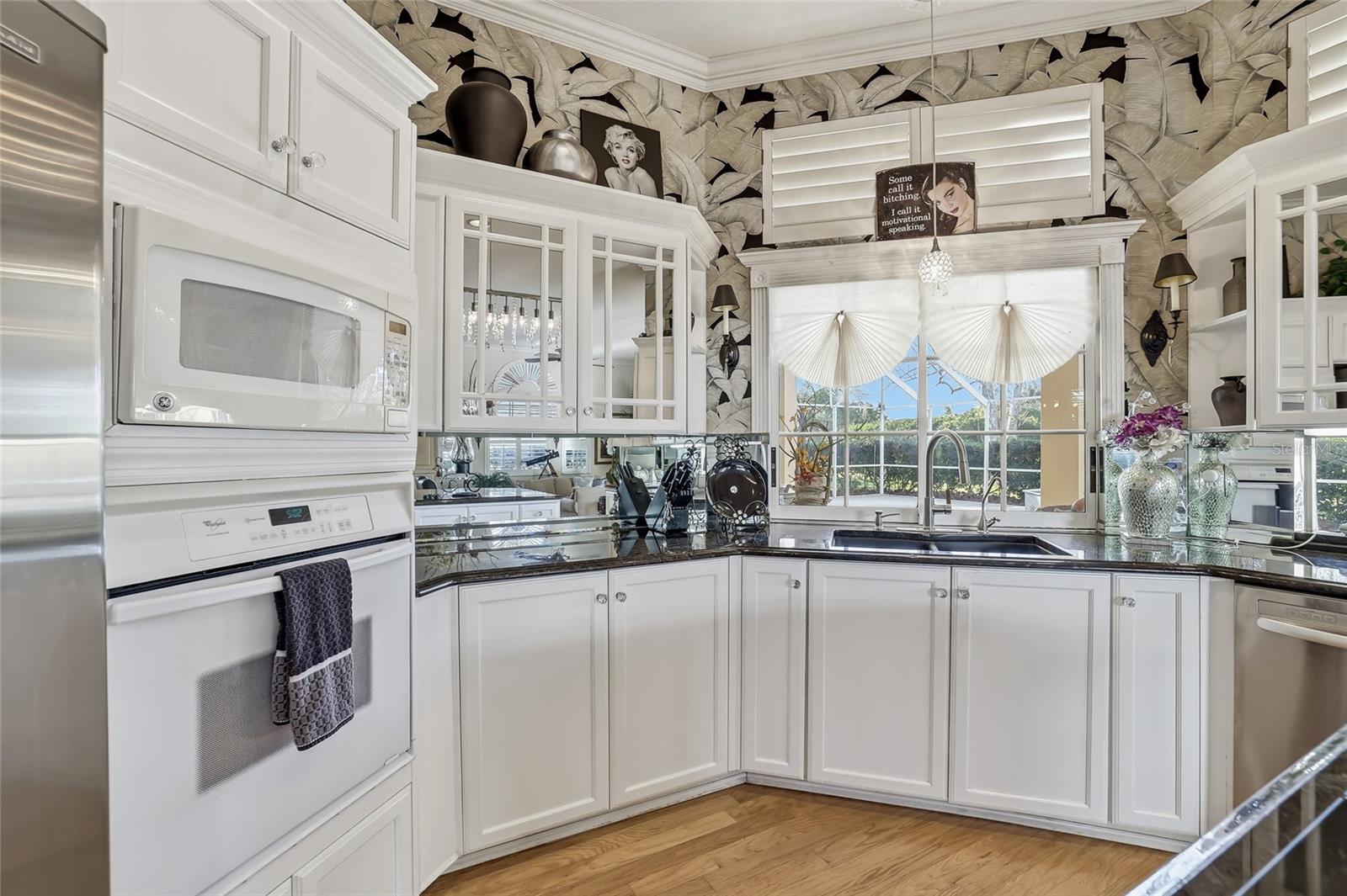 Listing photo id 20 for 4092 Carlyle Lakes Boulevard