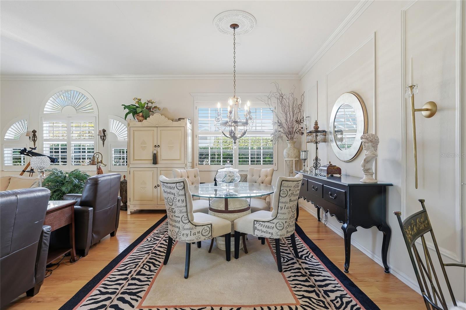 Listing photo id 22 for 4092 Carlyle Lakes Boulevard