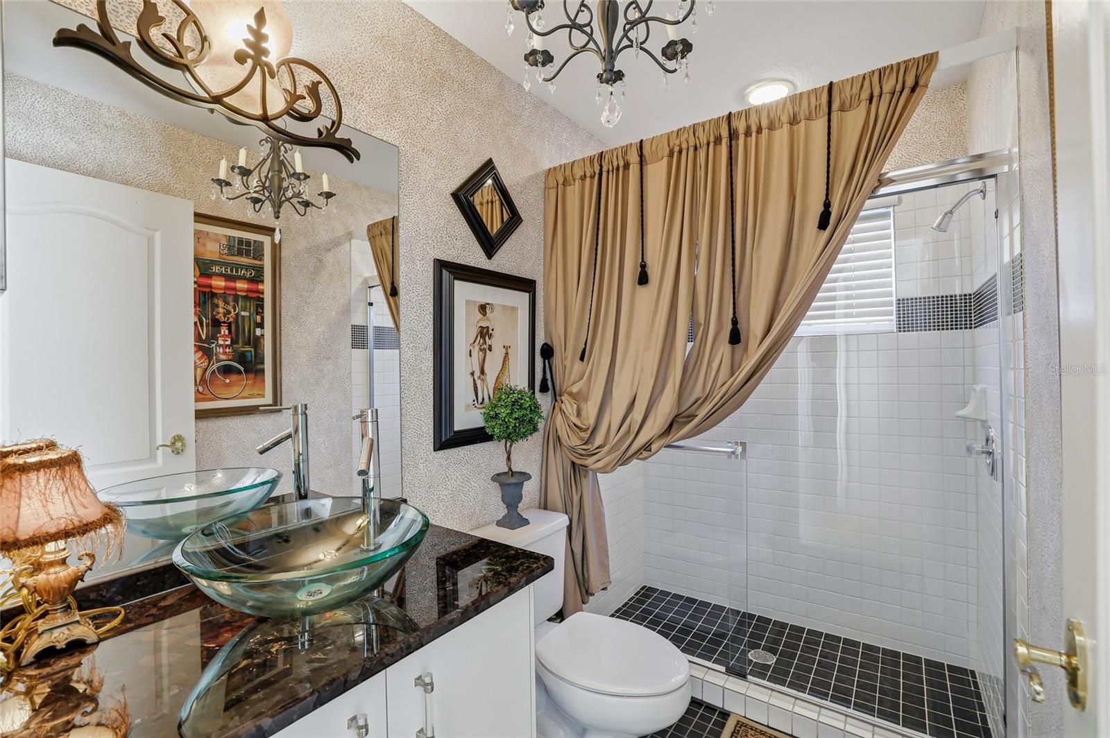 Listing photo id 44 for 4092 Carlyle Lakes Boulevard