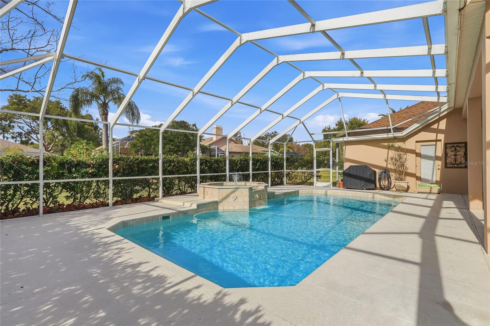 Listing photo id 50 for 4092 Carlyle Lakes Boulevard