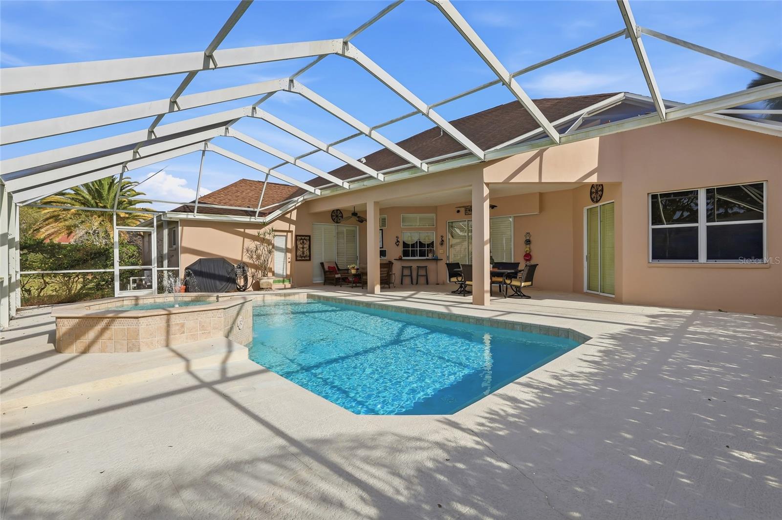 Listing photo id 51 for 4092 Carlyle Lakes Boulevard