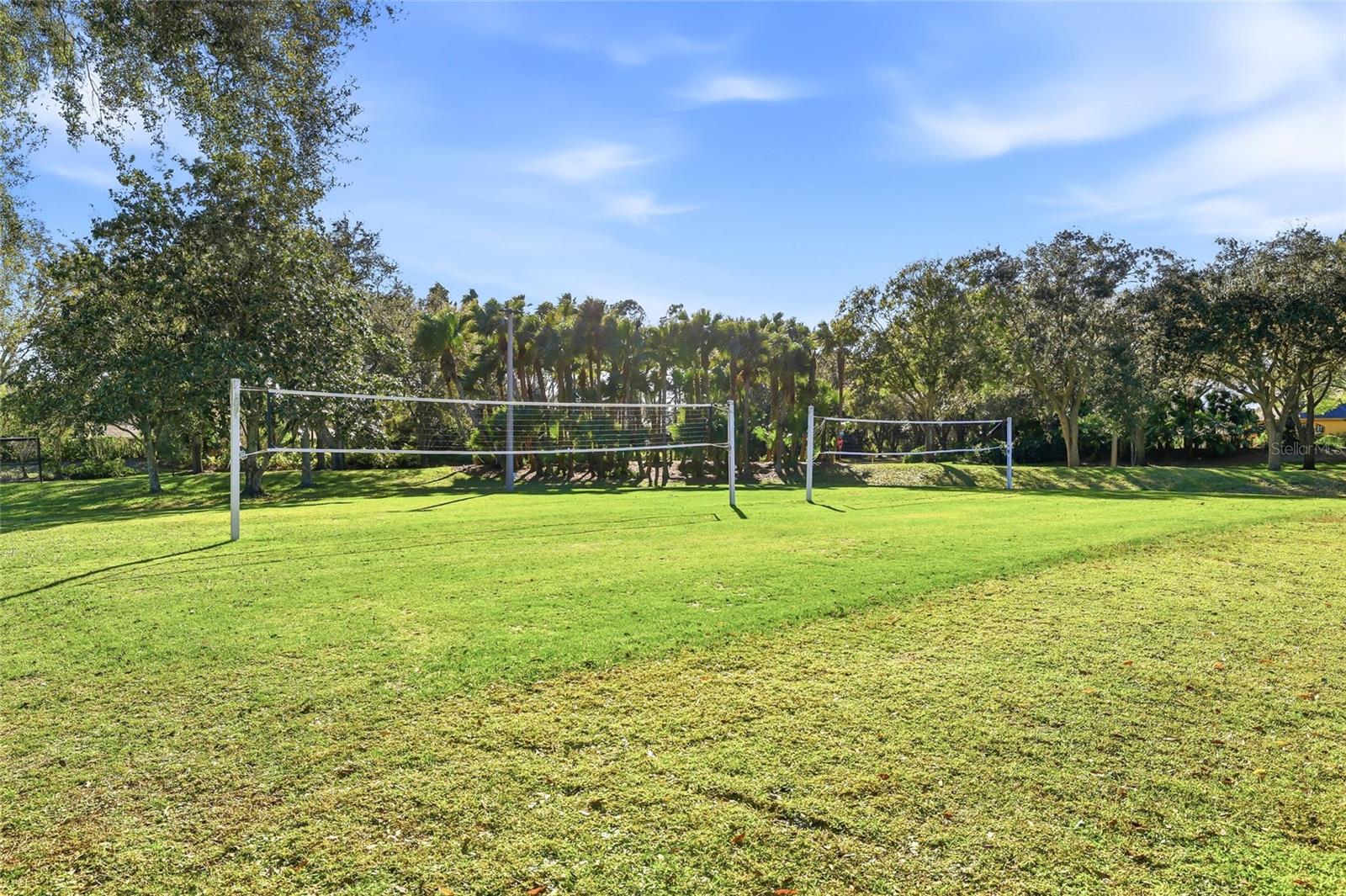 Listing photo id 70 for 4092 Carlyle Lakes Boulevard