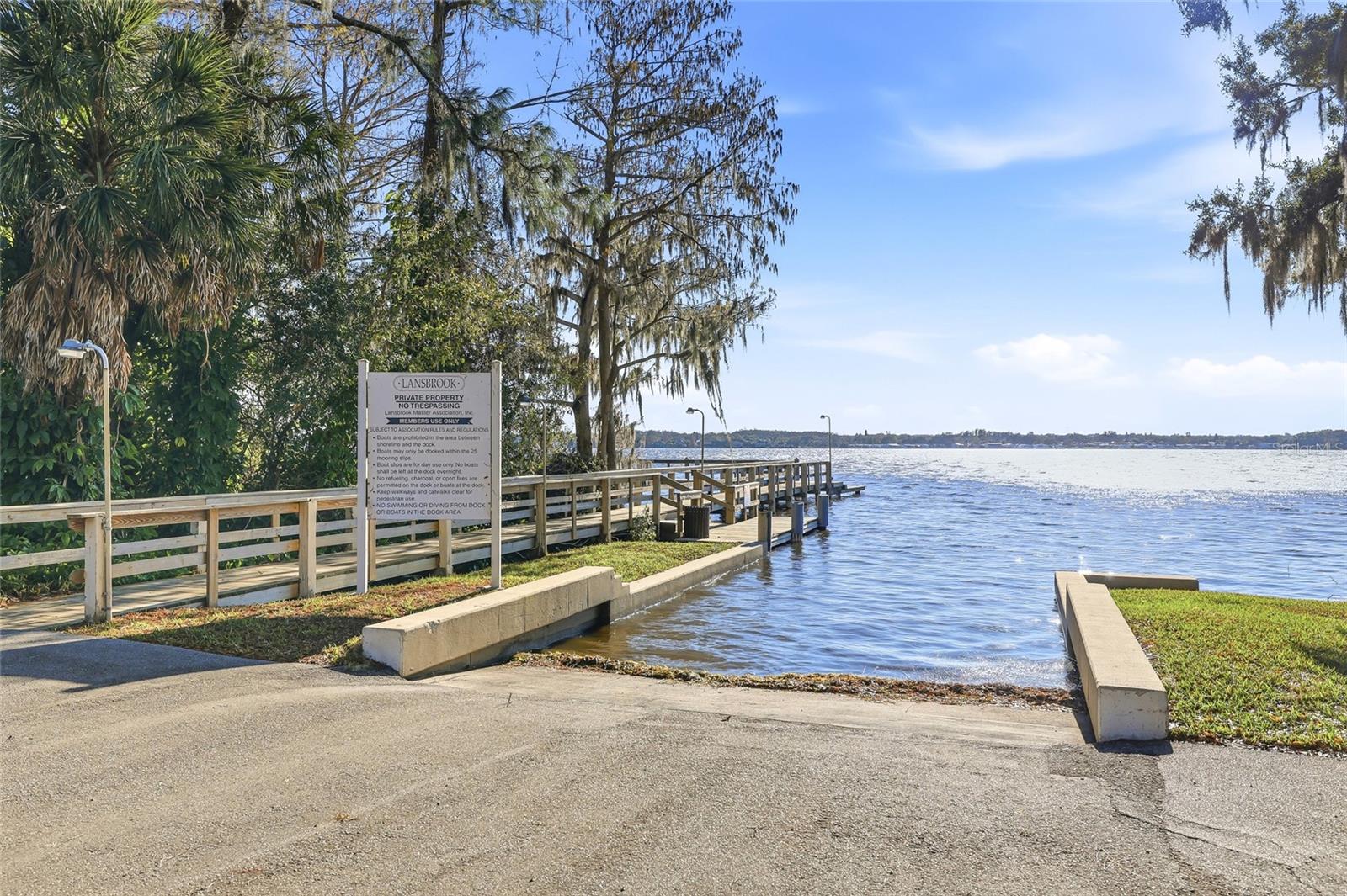 Listing photo id 74 for 4092 Carlyle Lakes Boulevard