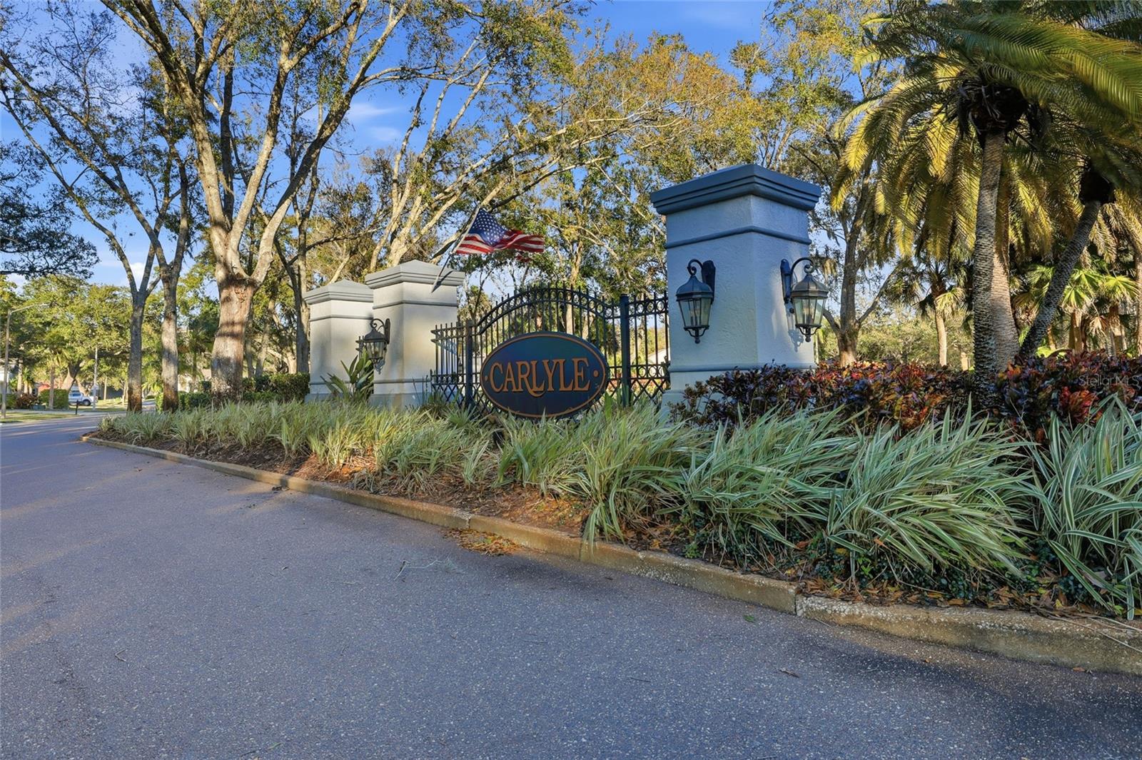 Listing photo id 79 for 4092 Carlyle Lakes Boulevard