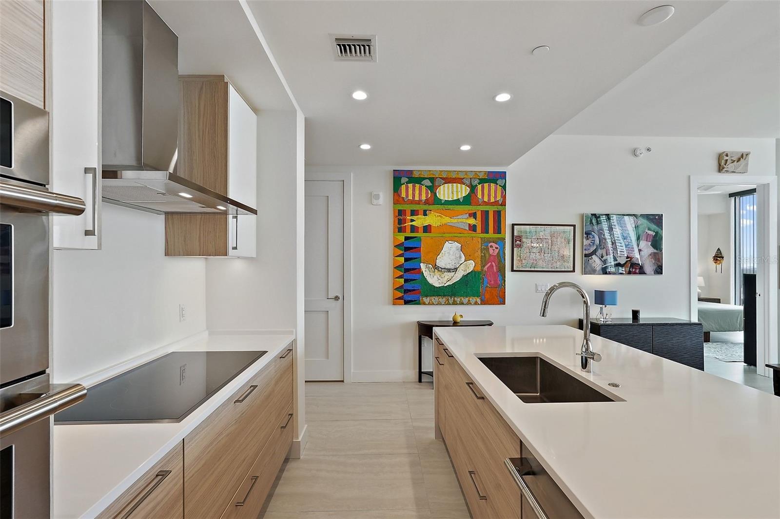 Image 11 of 100 For 301 1st Street S 2305