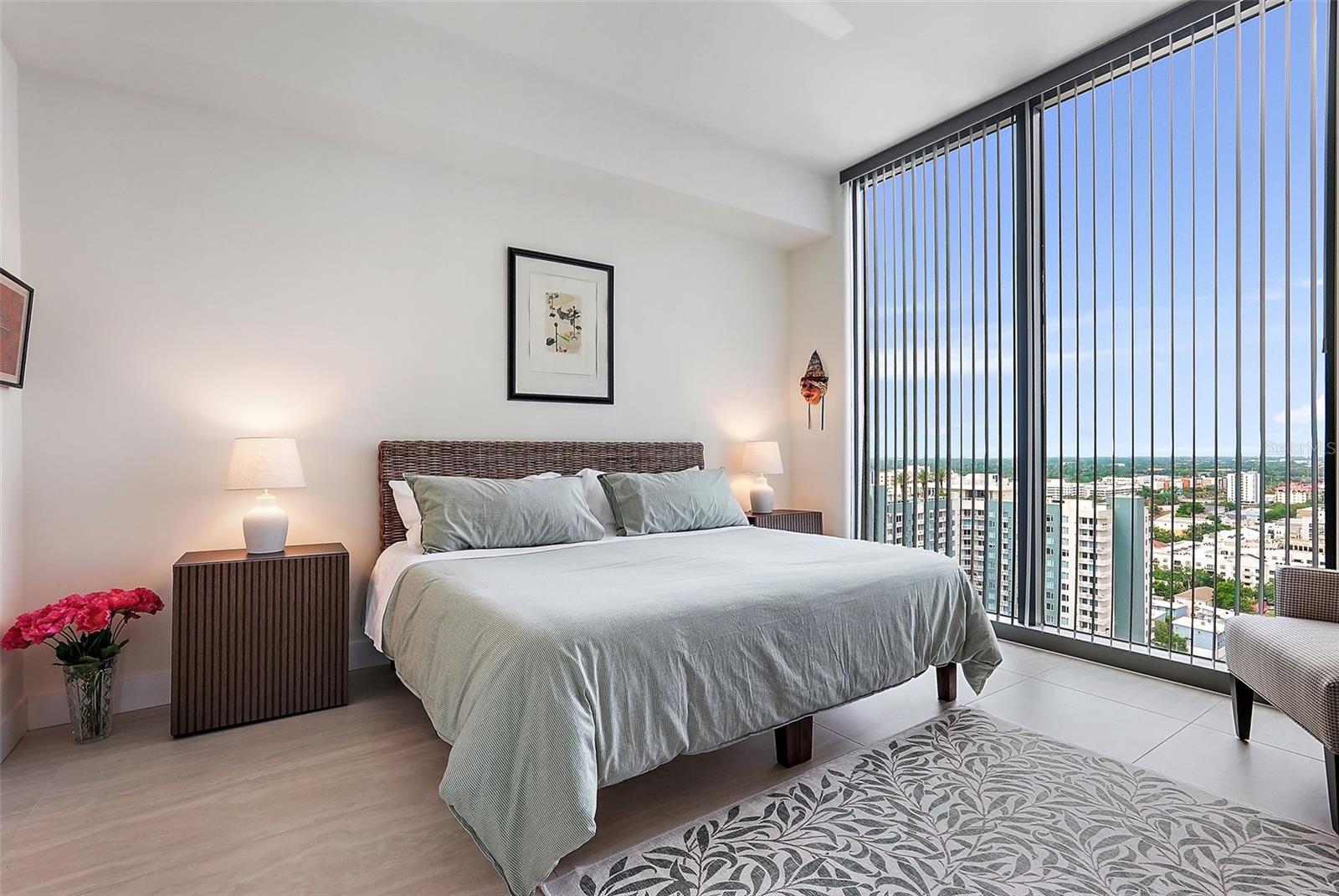 Image 24 of 100 For 301 1st Street S 2305