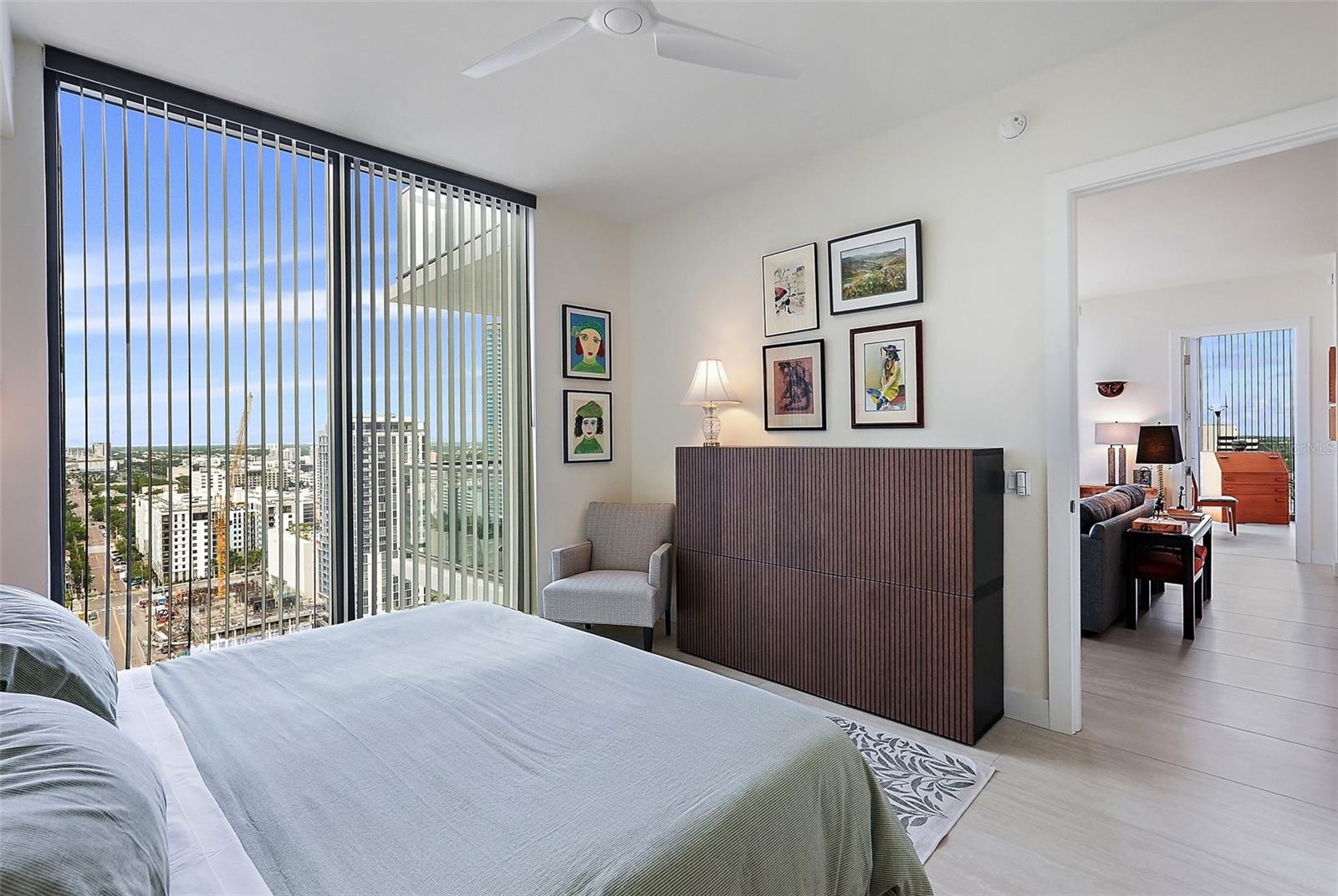 Image 25 of 100 For 301 1st Street S 2305