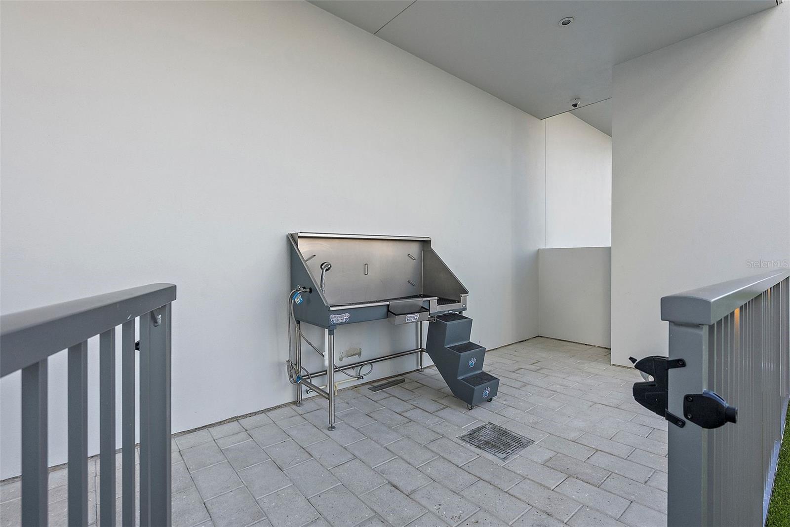 Image 70 of 100 For 301 1st Street S 2305