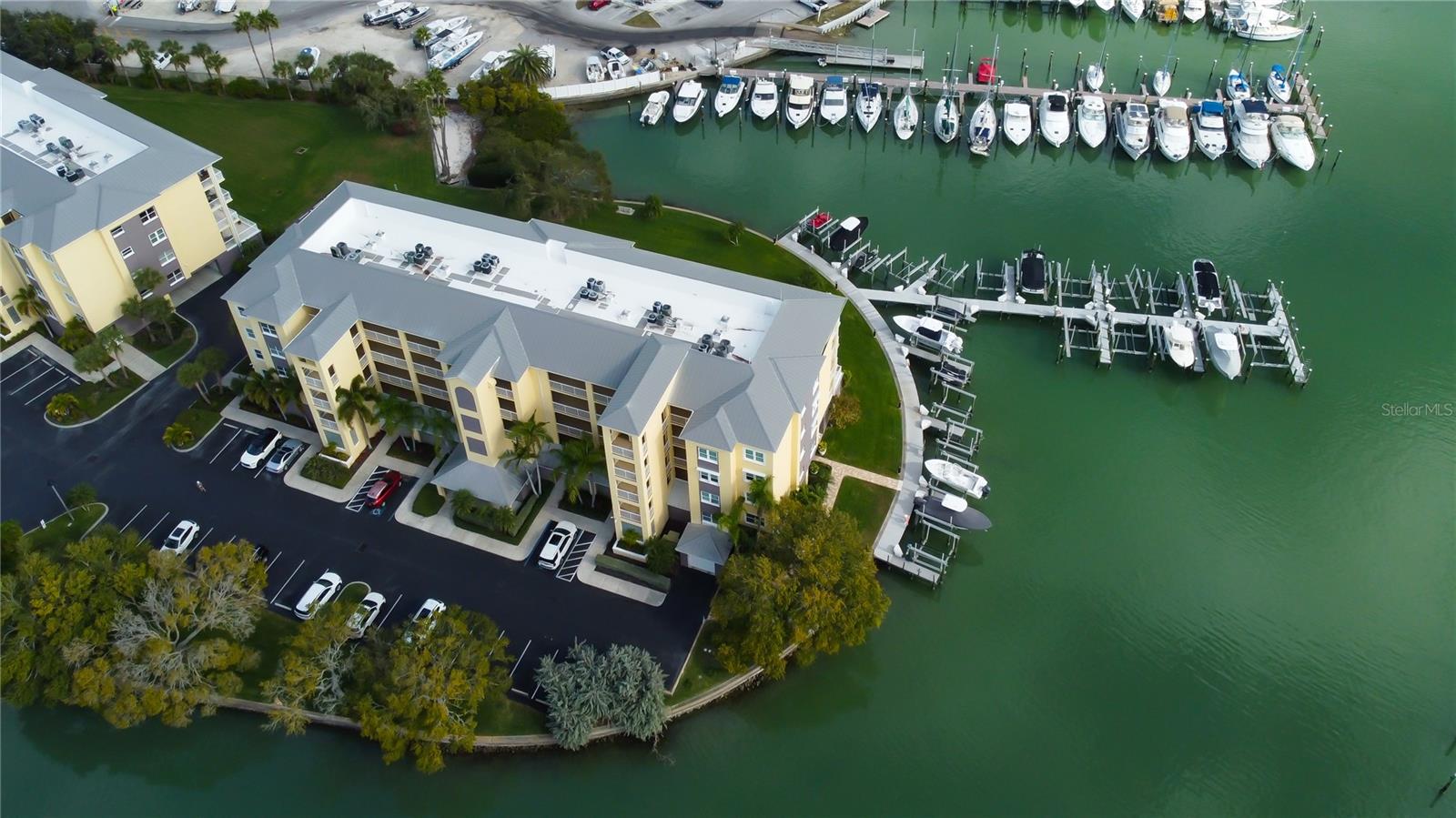 Image 2 of 41 For 425 150th Avenue 2504