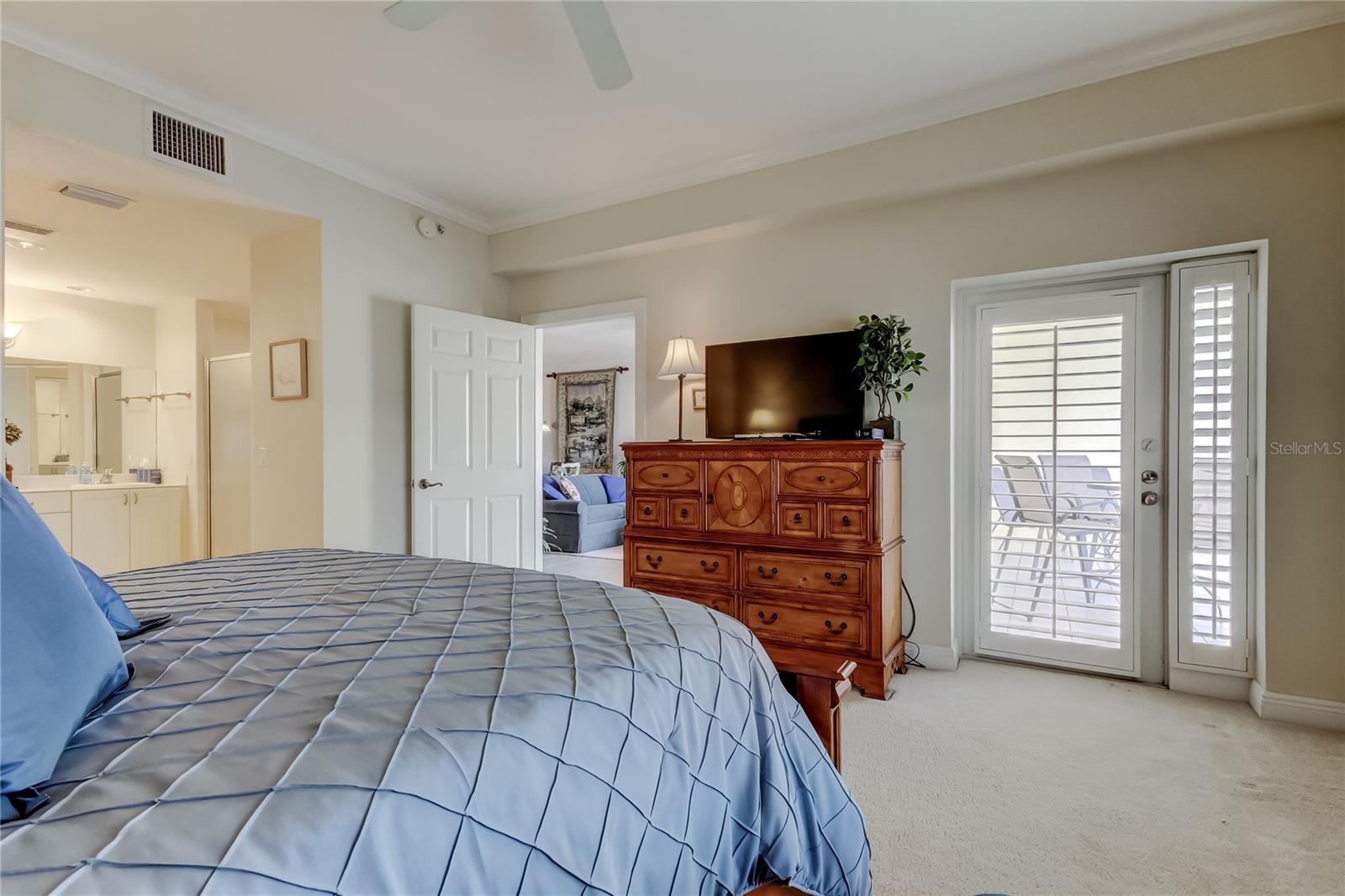 Image 20 of 41 For 425 150th Avenue 2504