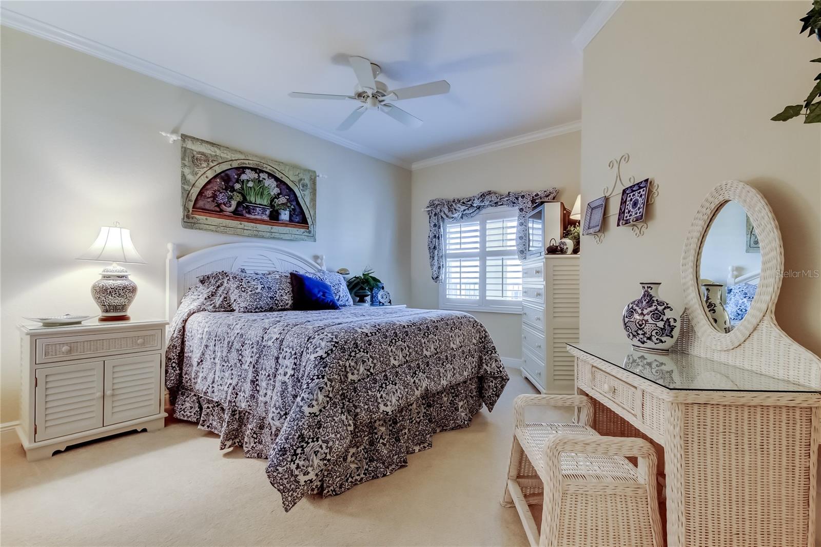 Image 23 of 41 For 425 150th Avenue 2504