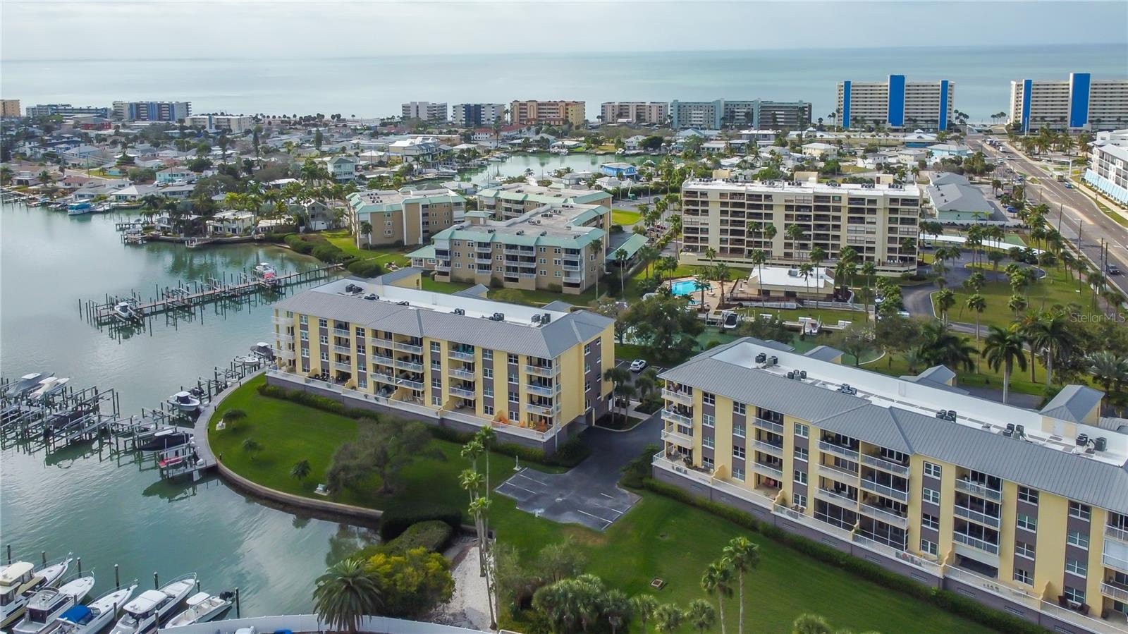 Image 39 of 41 For 425 150th Avenue 2504