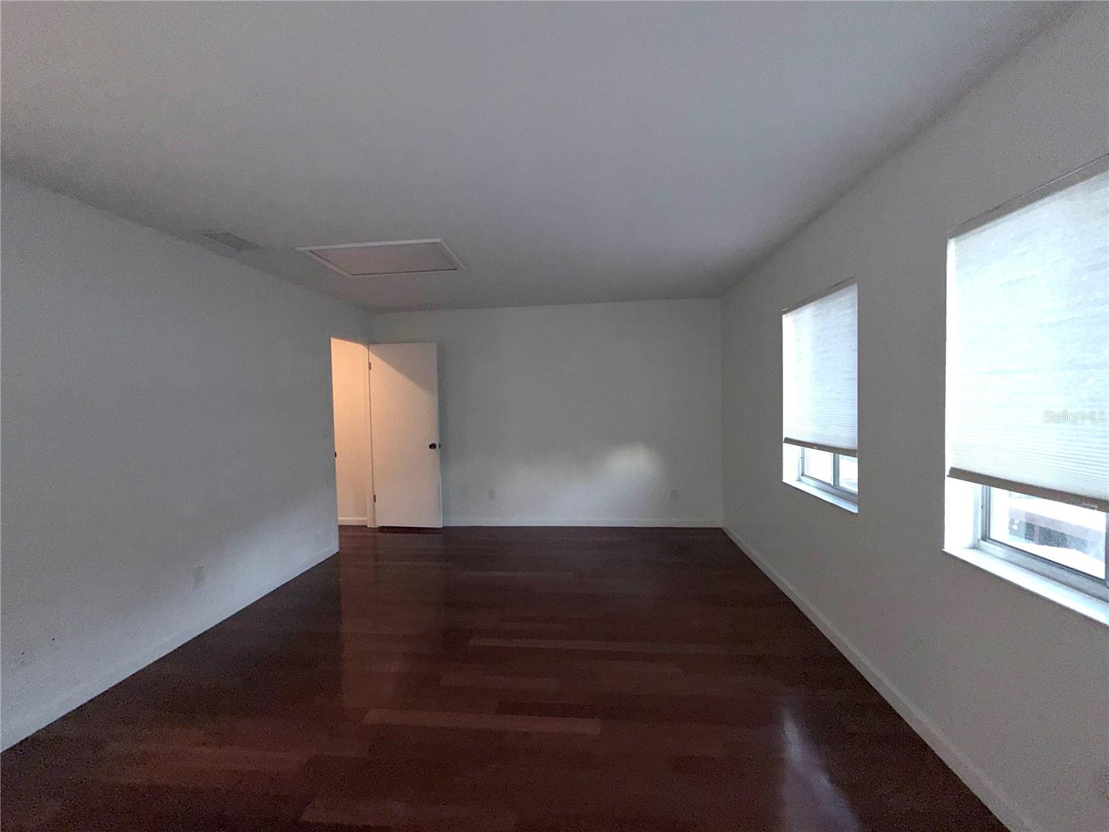 Image 18 of 30 For 3707 Pine Cone Circle