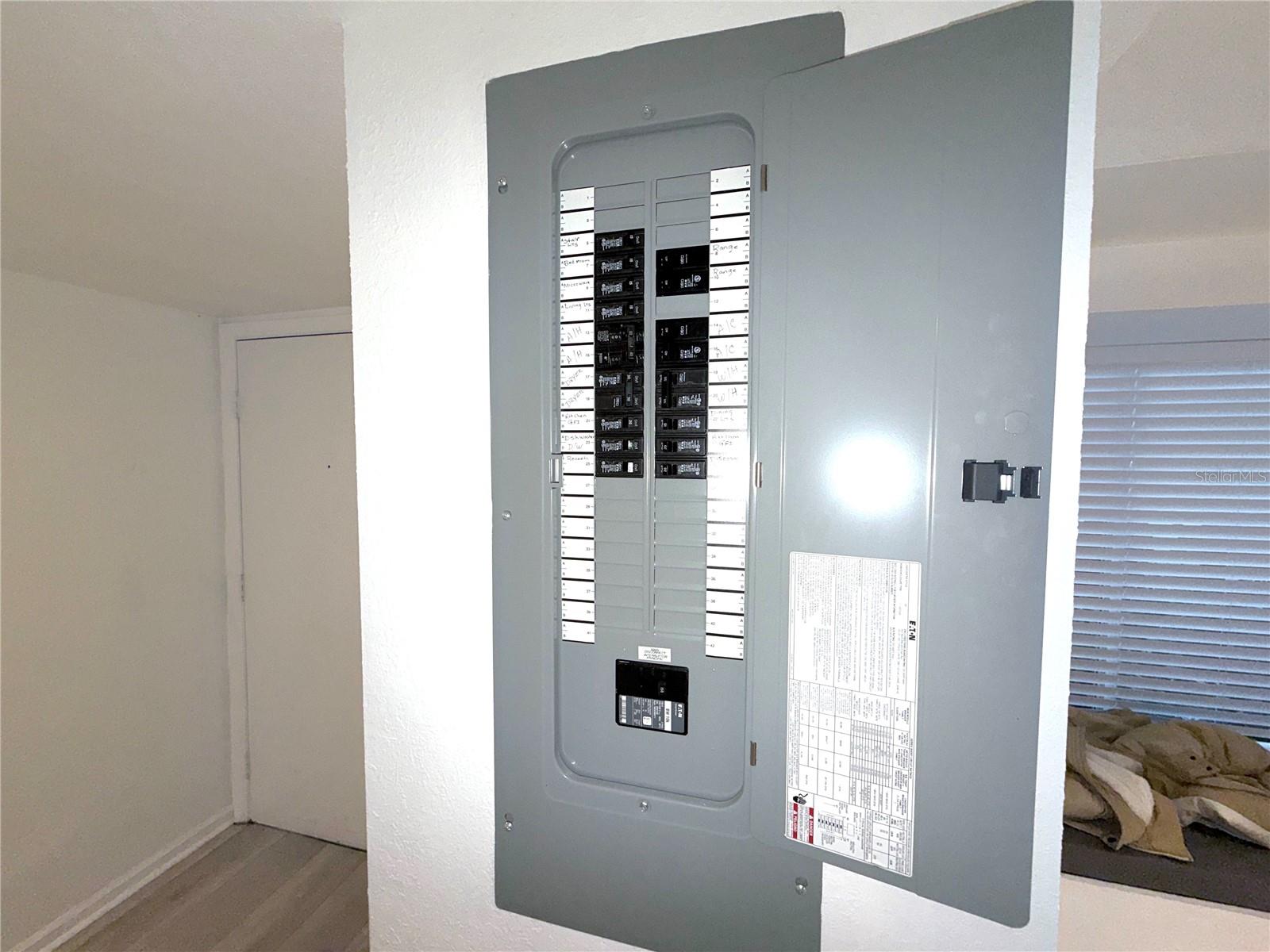 Image 23 of 30 For 3707 Pine Cone Circle