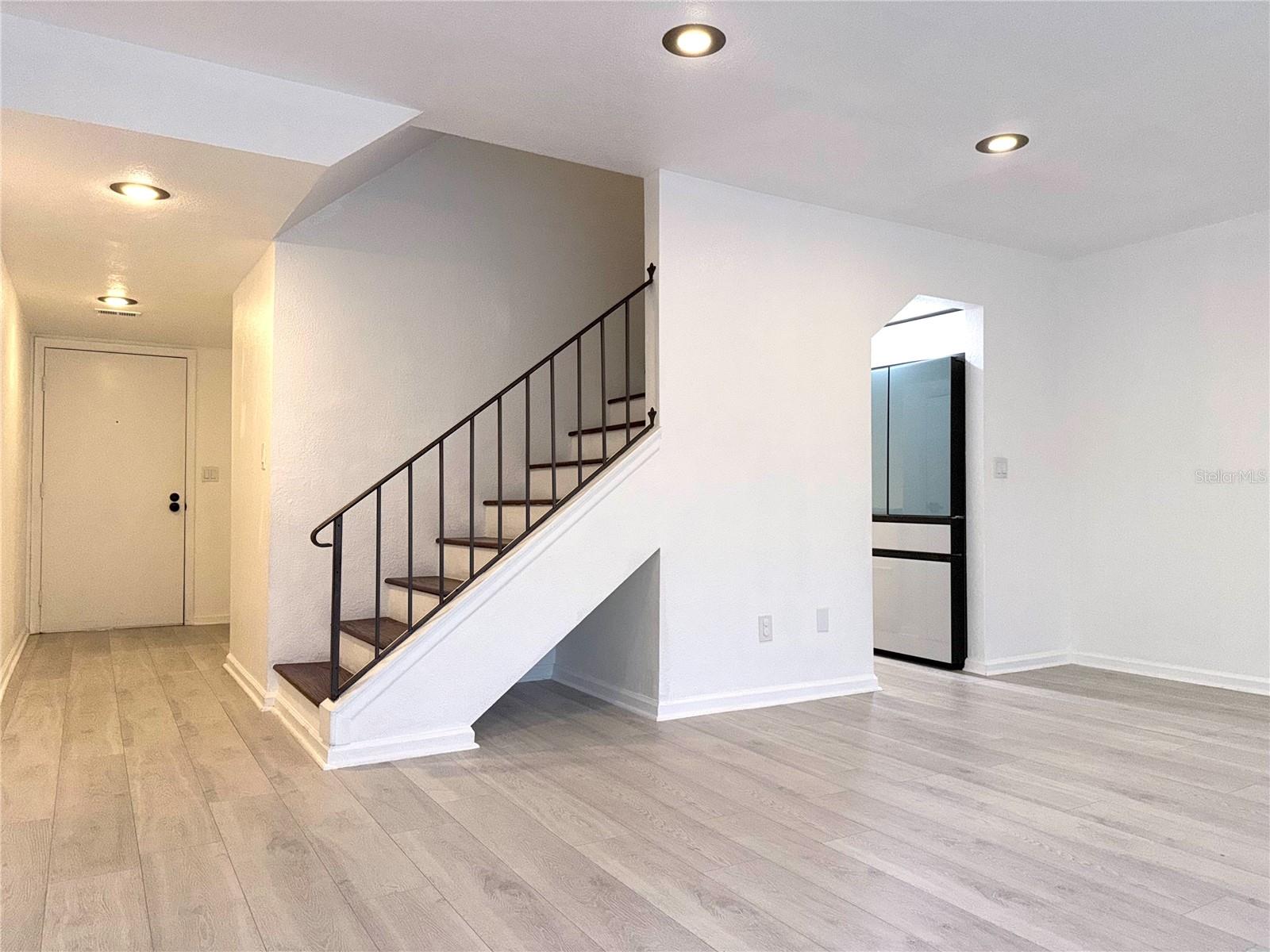 Image 4 of 30 For 3707 Pine Cone Circle