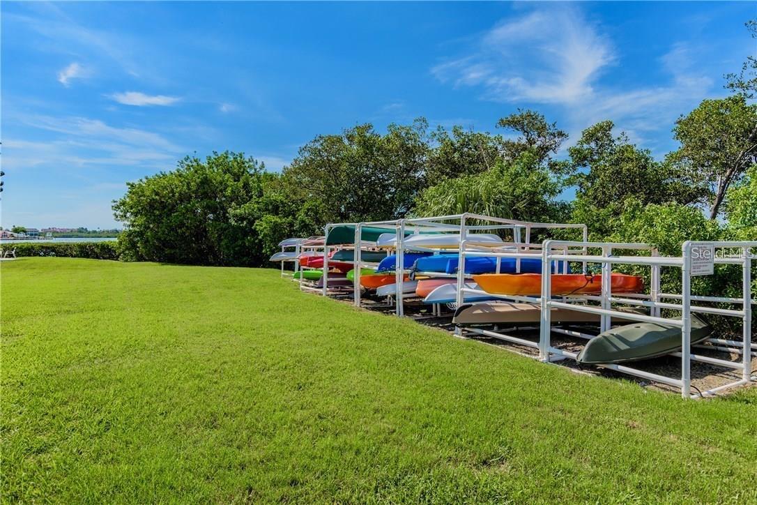 Image 21 of 22 For 12760 Indian Rocks Road 304