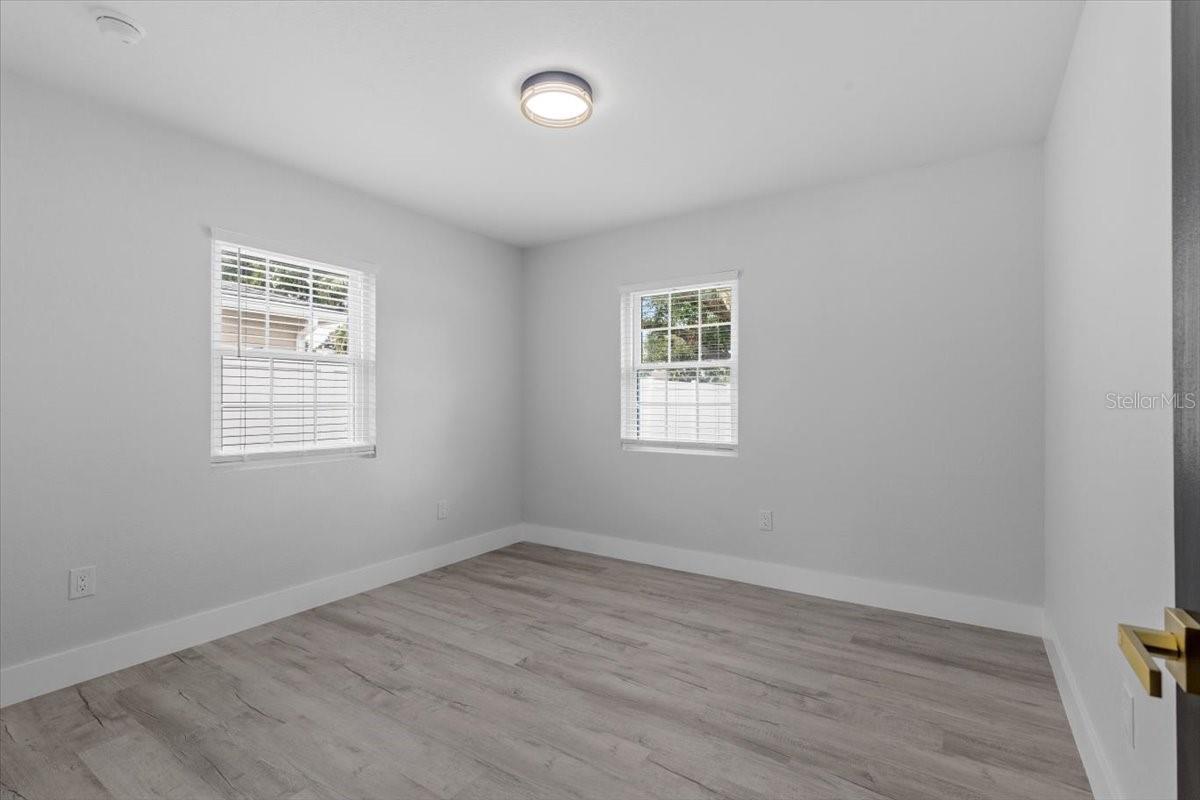 Image 23 of 47 For 3909 Oklahoma Avenue