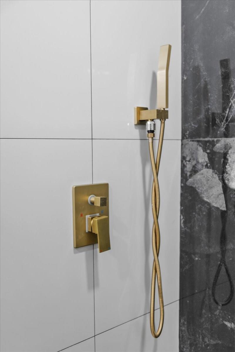 Image 31 of 47 For 3909 Oklahoma Avenue