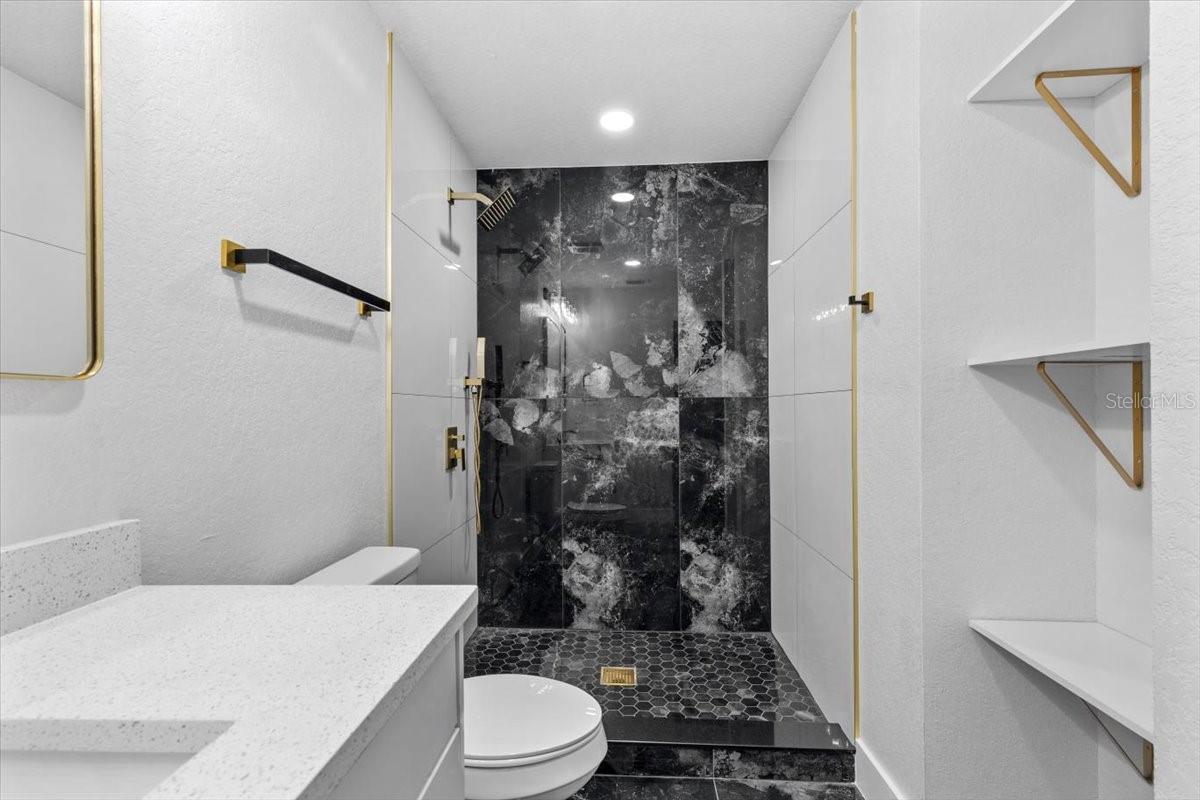 Image 32 of 47 For 3909 Oklahoma Avenue