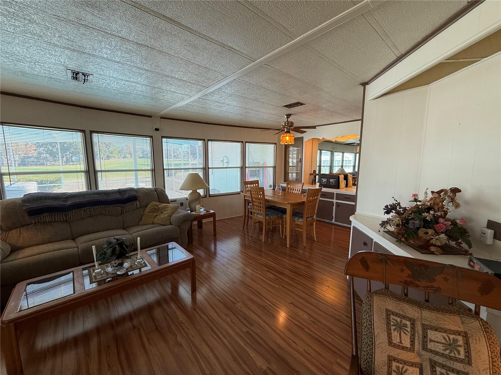 Image 22 of 37 For 8164 Highpoint Boulevard