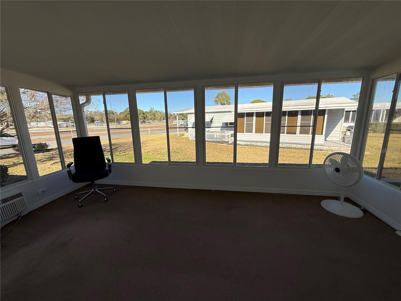 Image 26 of 37 For 8164 Highpoint Boulevard