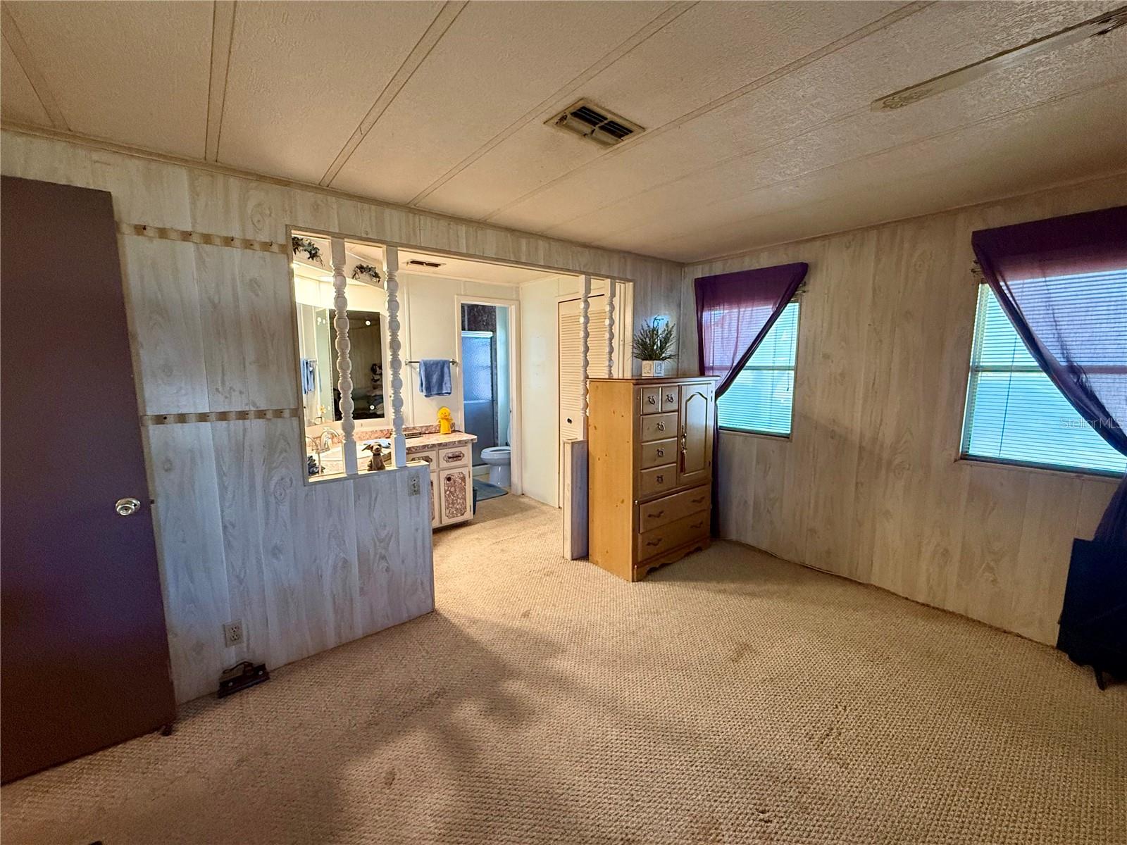 Image 36 of 37 For 8164 Highpoint Boulevard