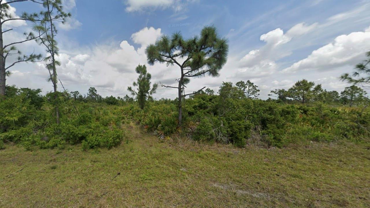 Image 8 of 38 For 12068 Karney Avenue