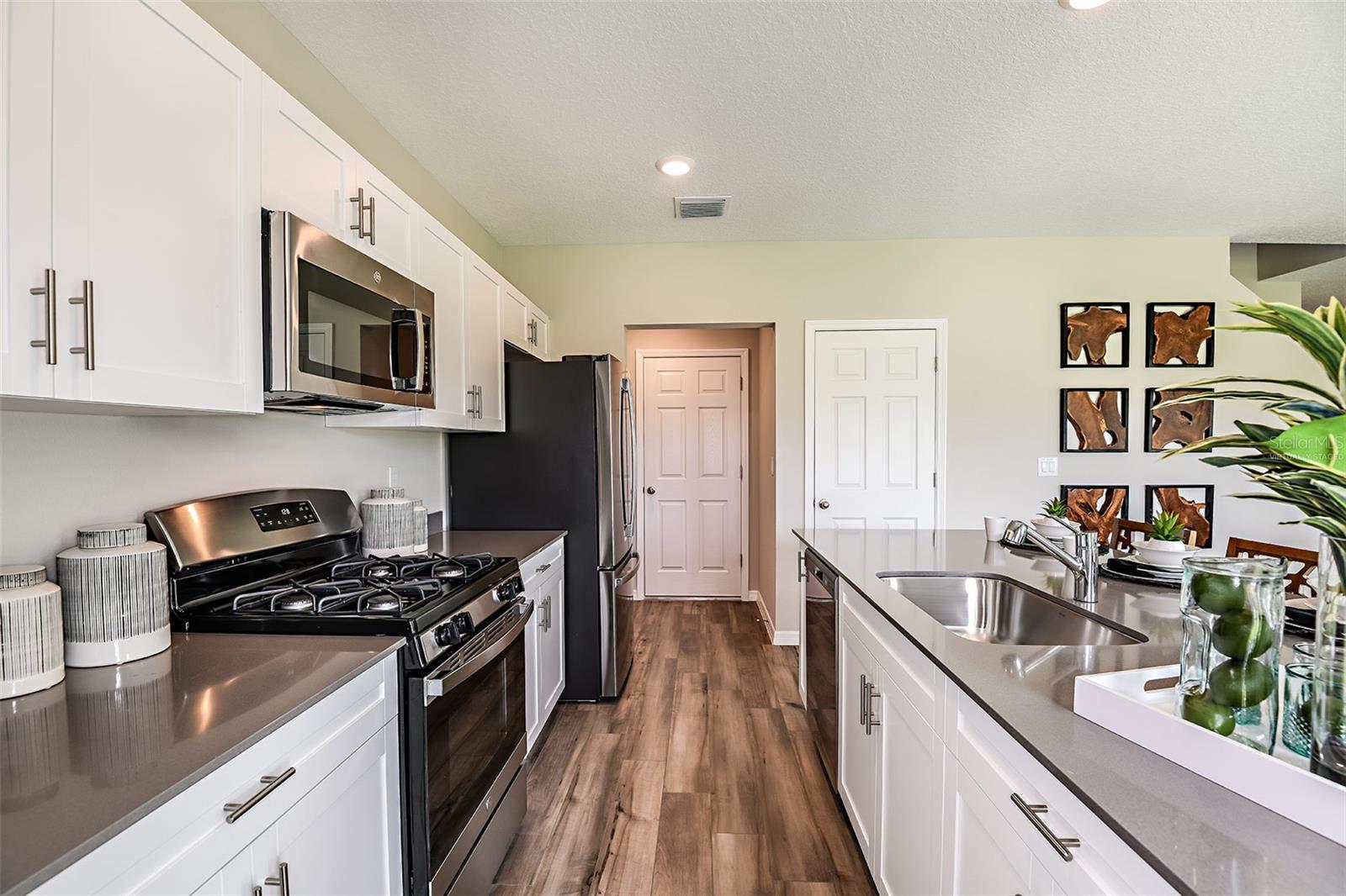 Image 5 of 26 For 5413 San Pietro Drive