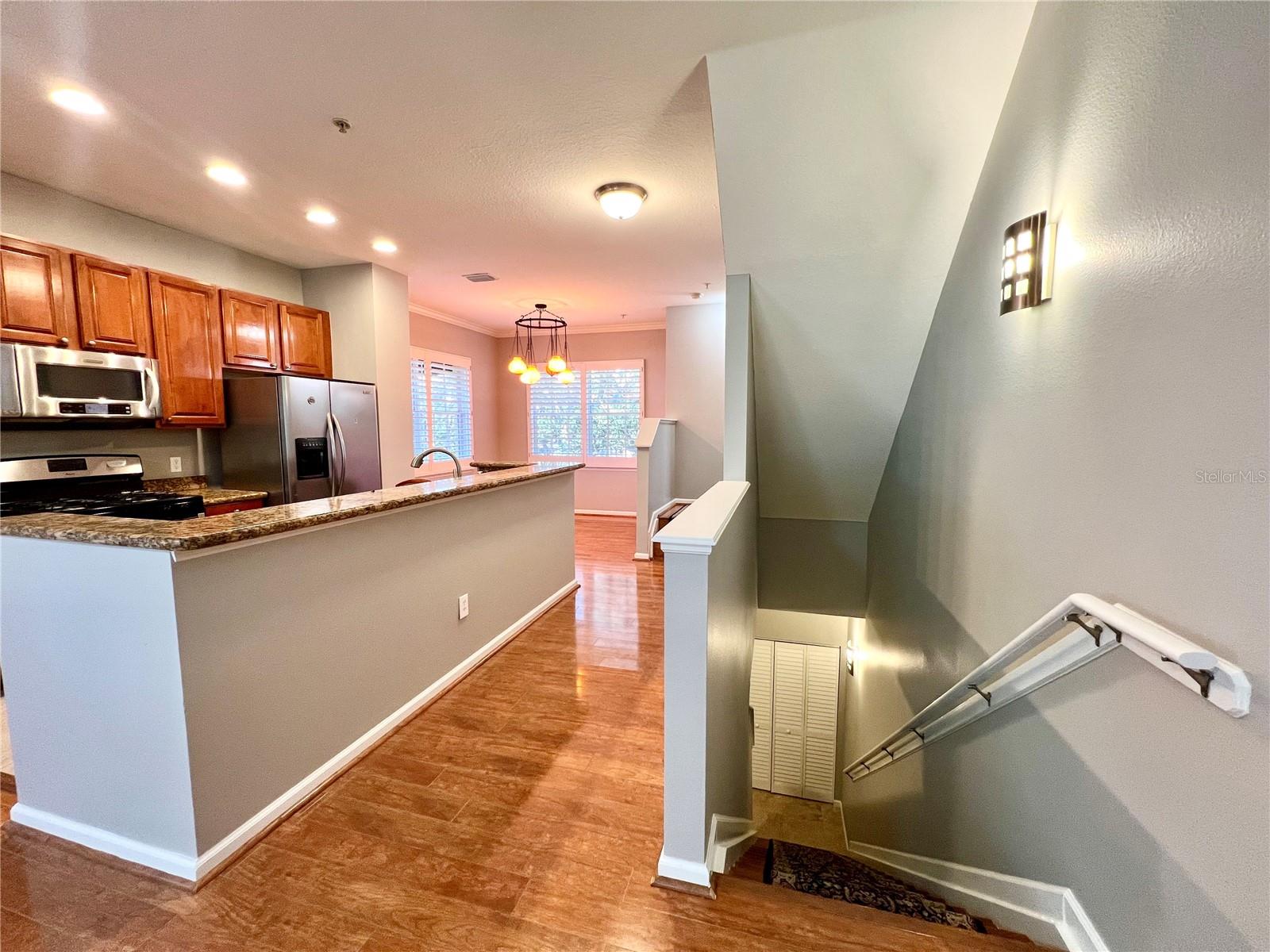 Image 14 of 33 For 809 Harbor Oak Lane