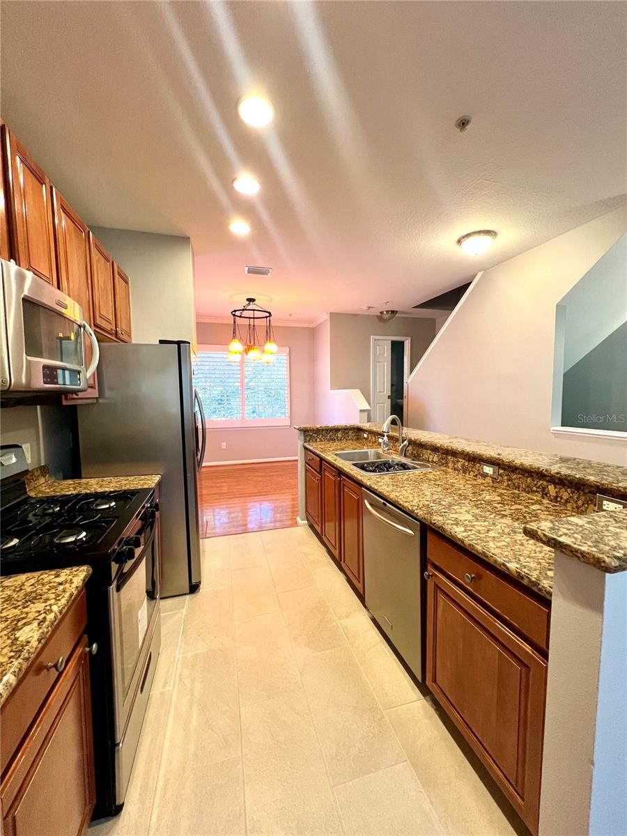 Image 16 of 33 For 809 Harbor Oak Lane