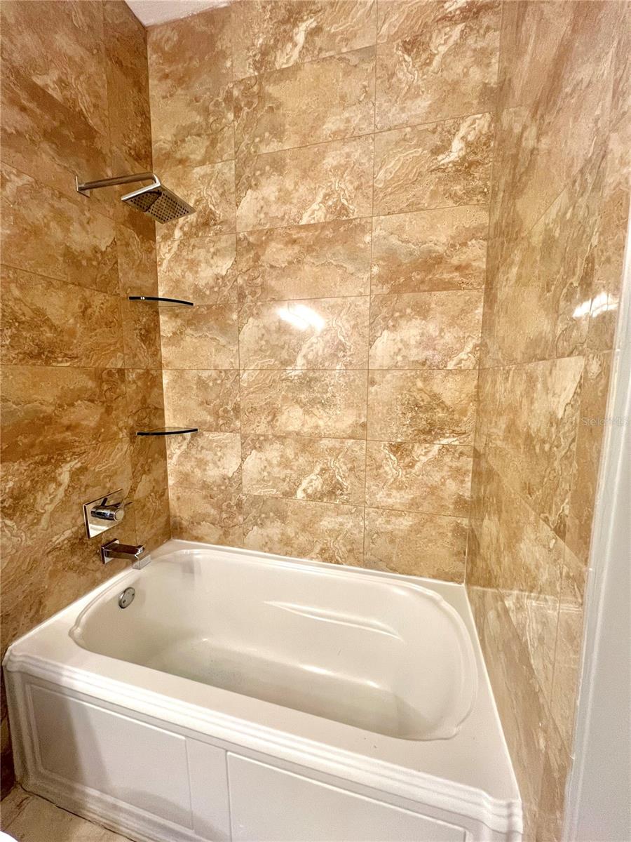 Image 32 of 33 For 809 Harbor Oak Lane